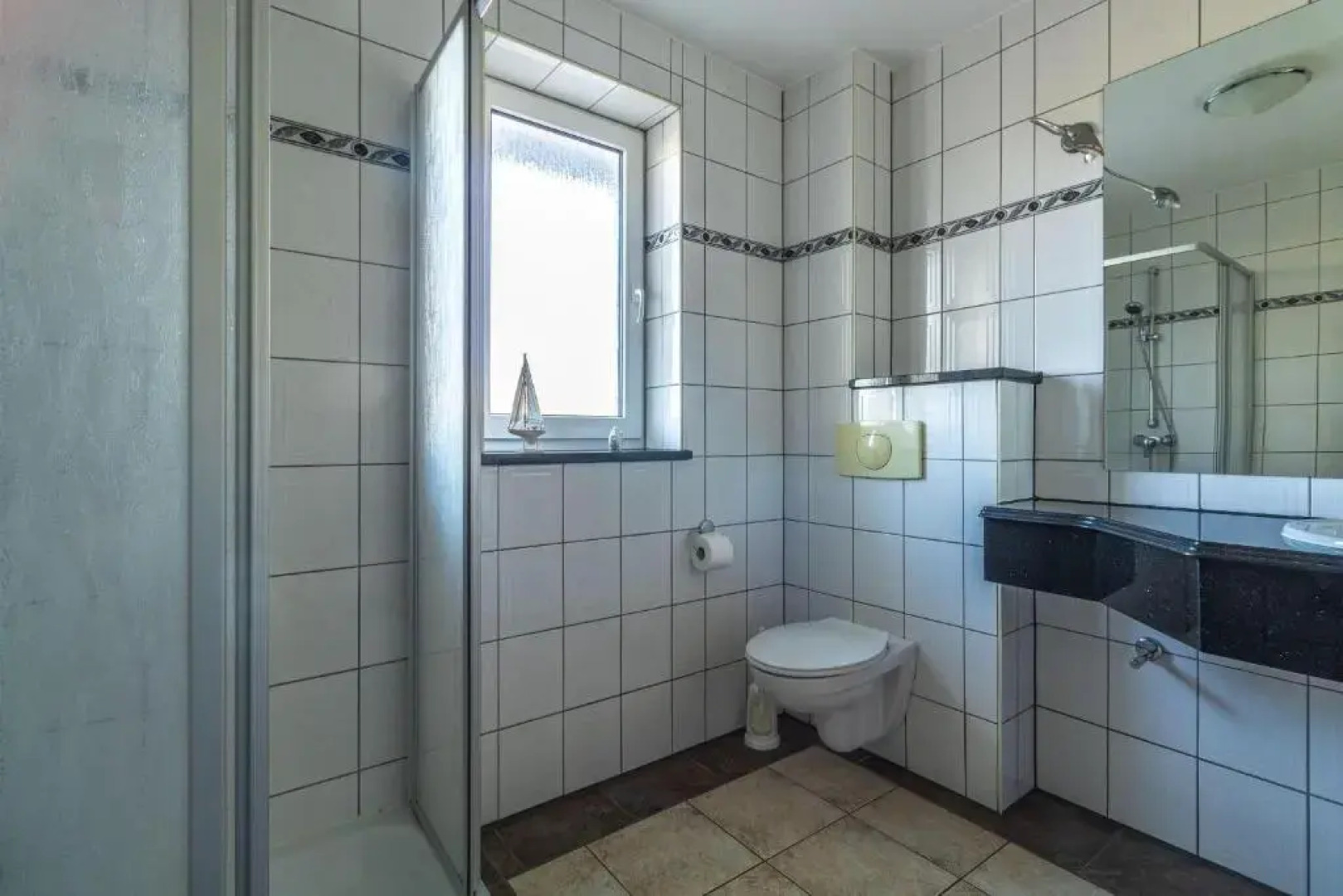 Whg-1-Schwalbennest-Ferienhaus-Am-Boddenufer-Buschvitz