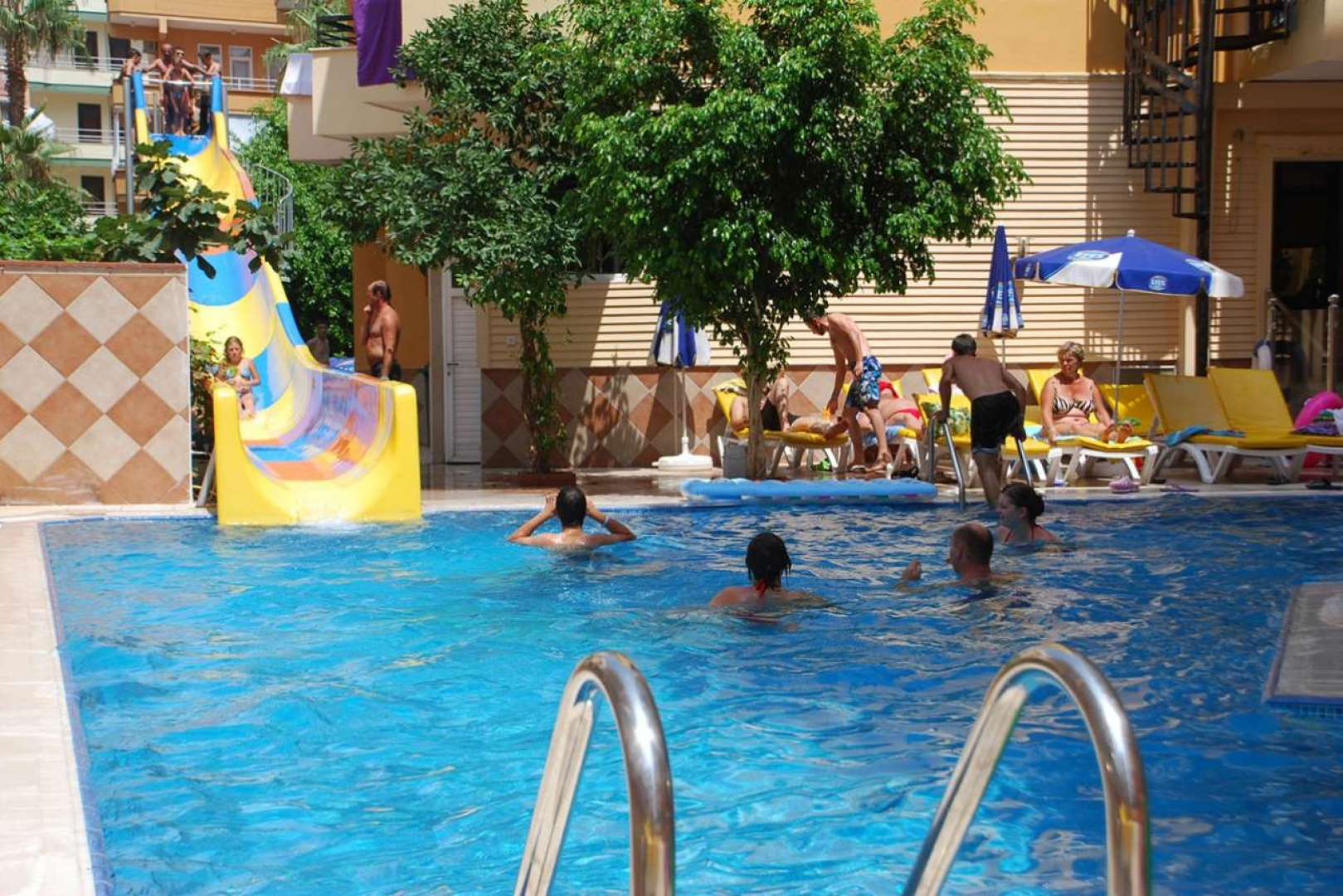 Kleopatra İkiz Otel