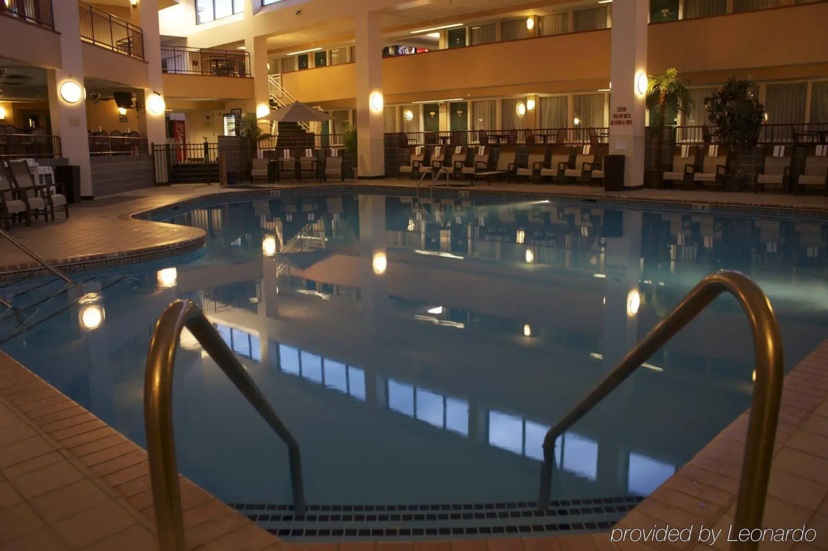 Plaza Hotel & Suites - Eau Claire