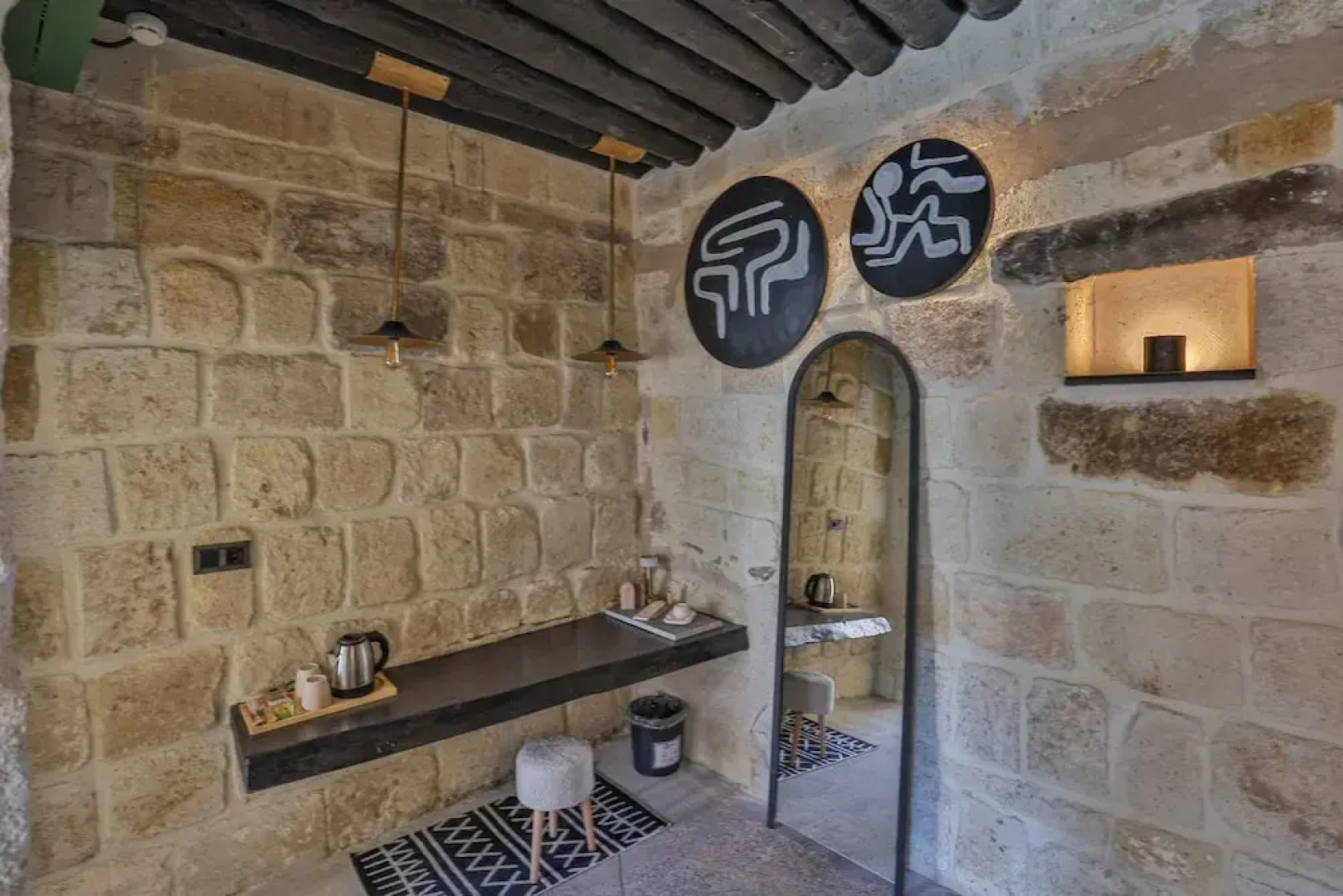 Maison De Femme Française