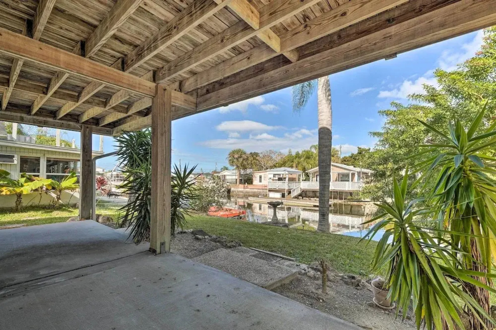 Serene Hudson Home on Canal w/ Direct Gulf Access