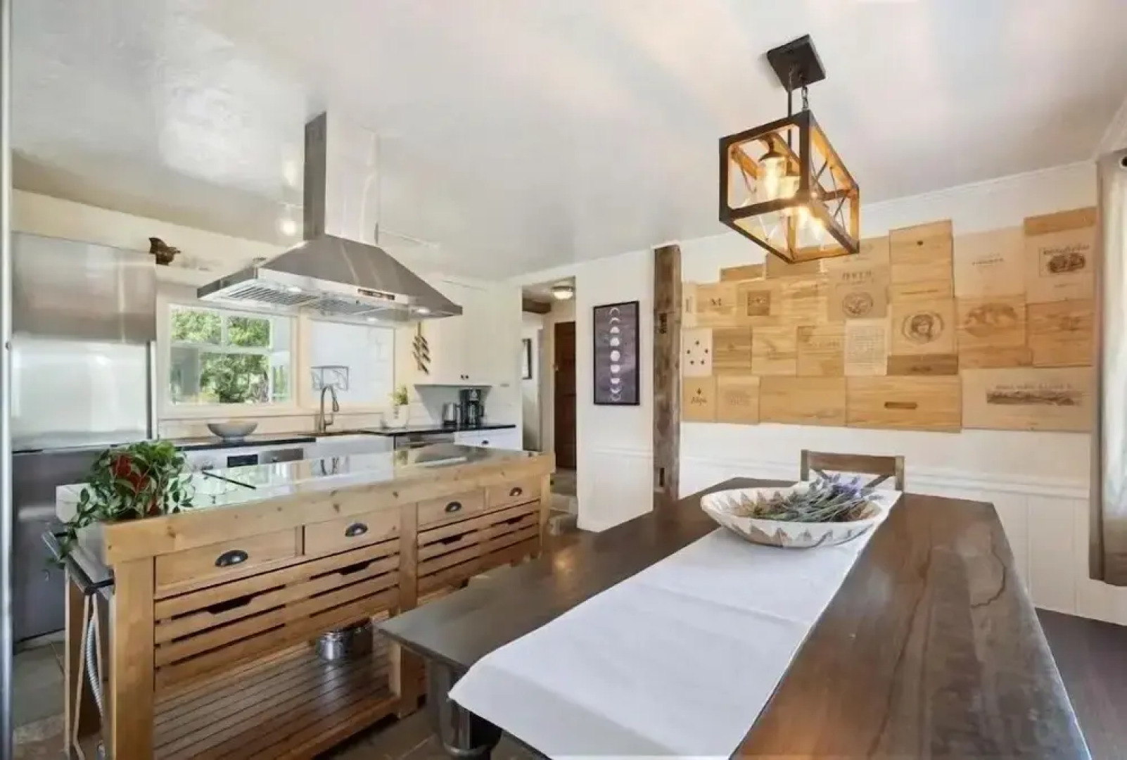 Wine Country Retreat W/ Casita, Bocce And Sunset Views! 3 Bedroom Home by RedAwning