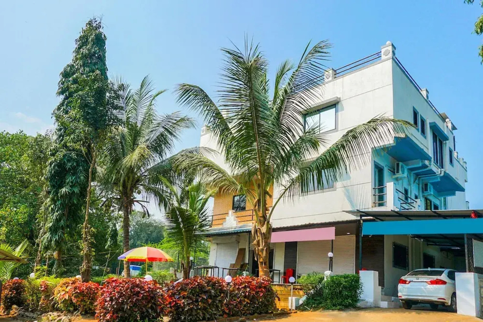 OYO 18815 Bhushan Residency