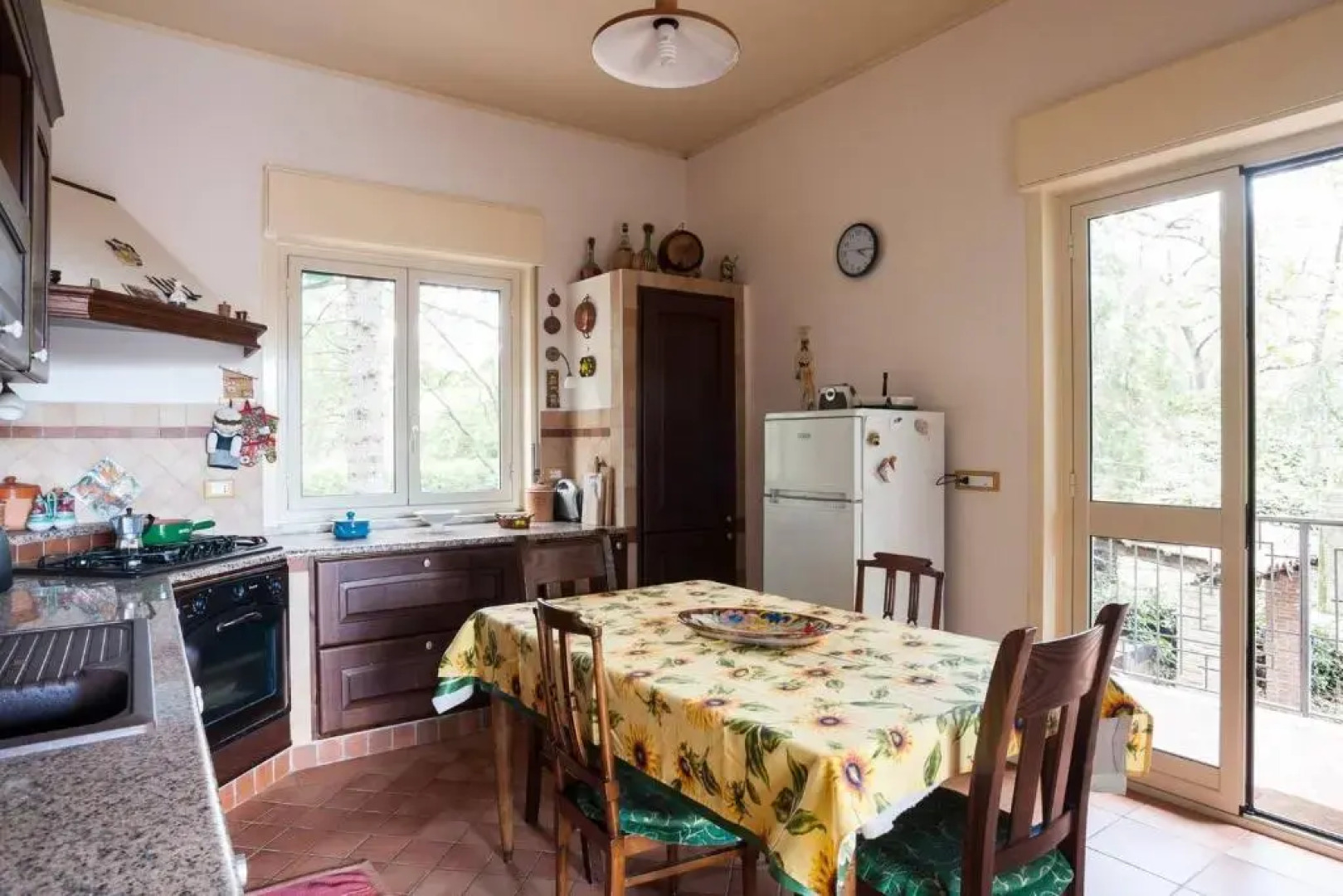 Villa sull'Etna immersa nel bosco