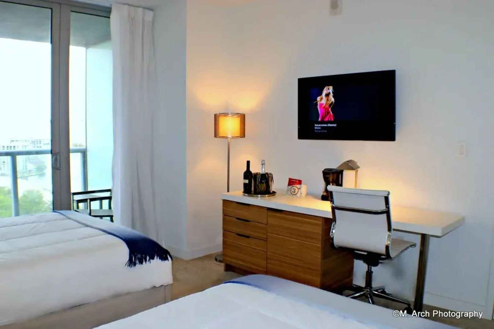 Hallandale Suites by 1stHomeRent