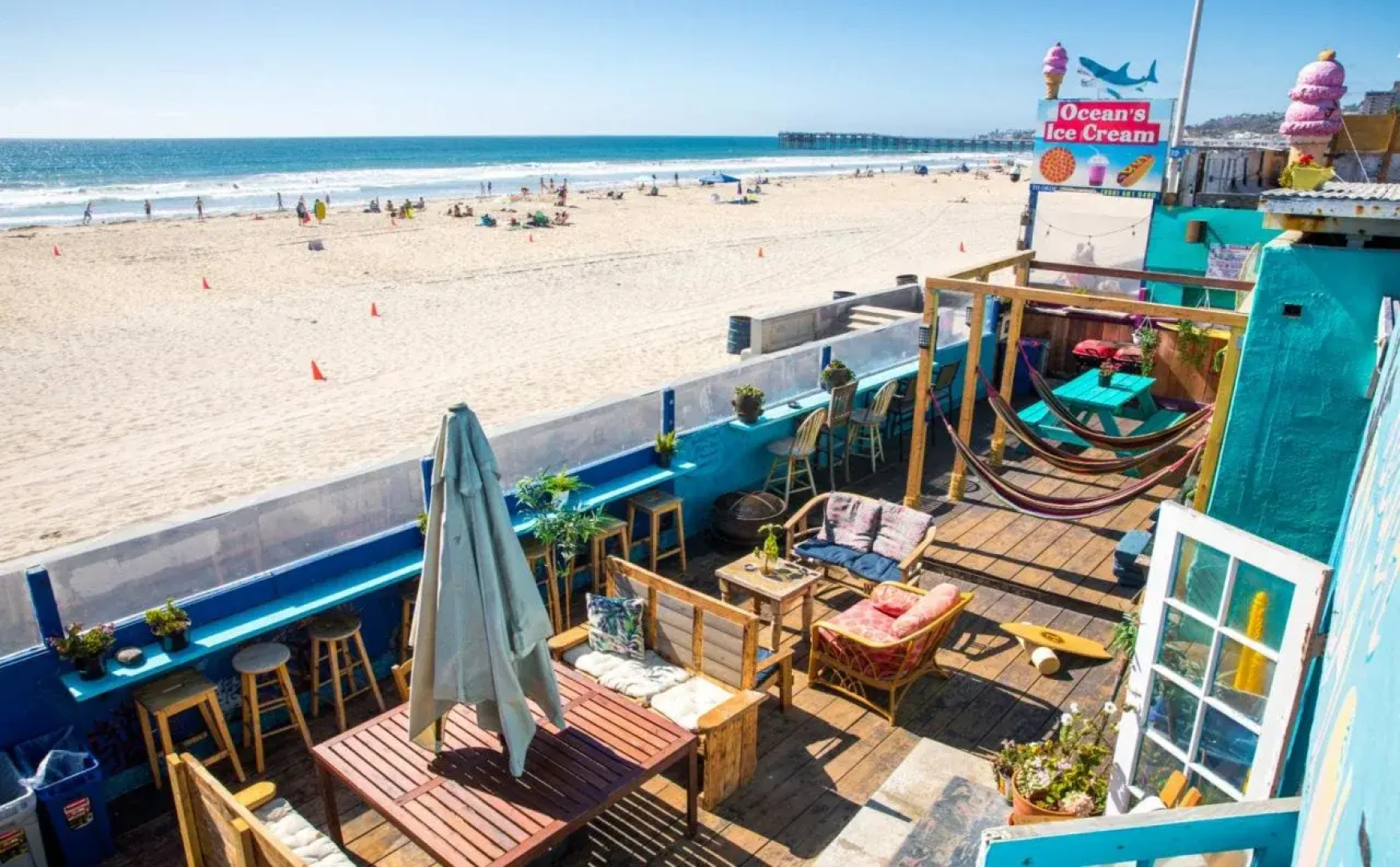 ITH Beach Bungalow Surf Hostel