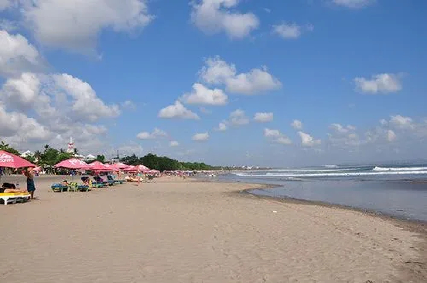 RedDoorz @ Raya Kerobokan 2