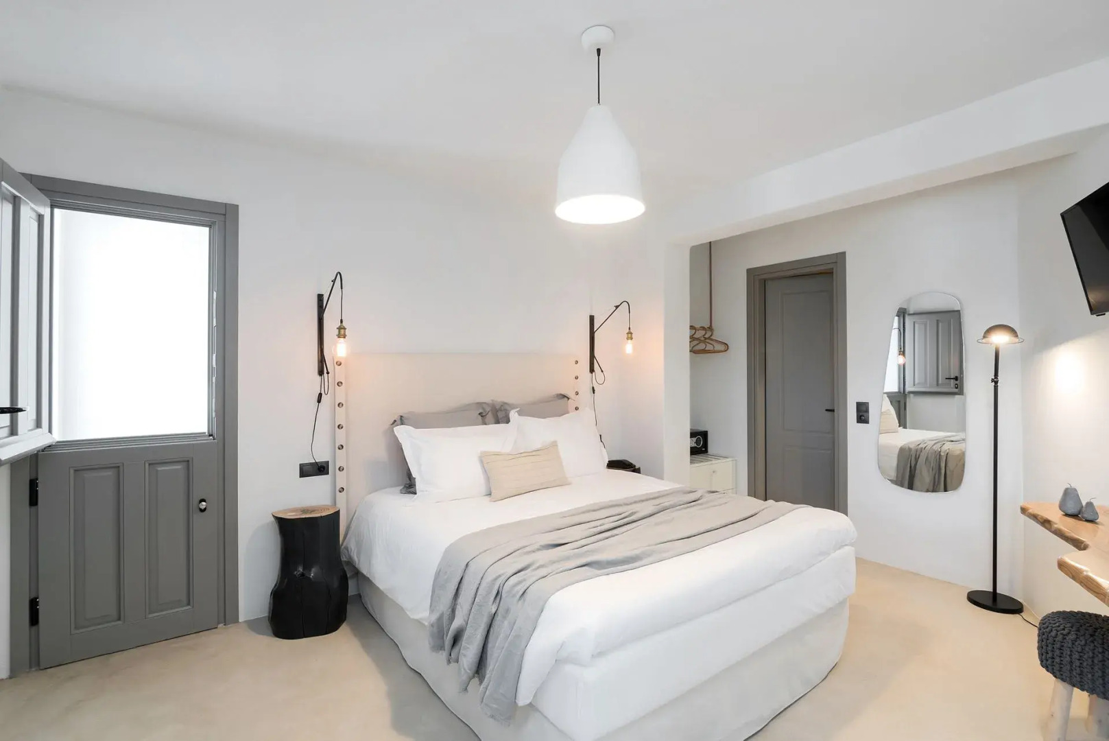 Chora Kythnos Suites