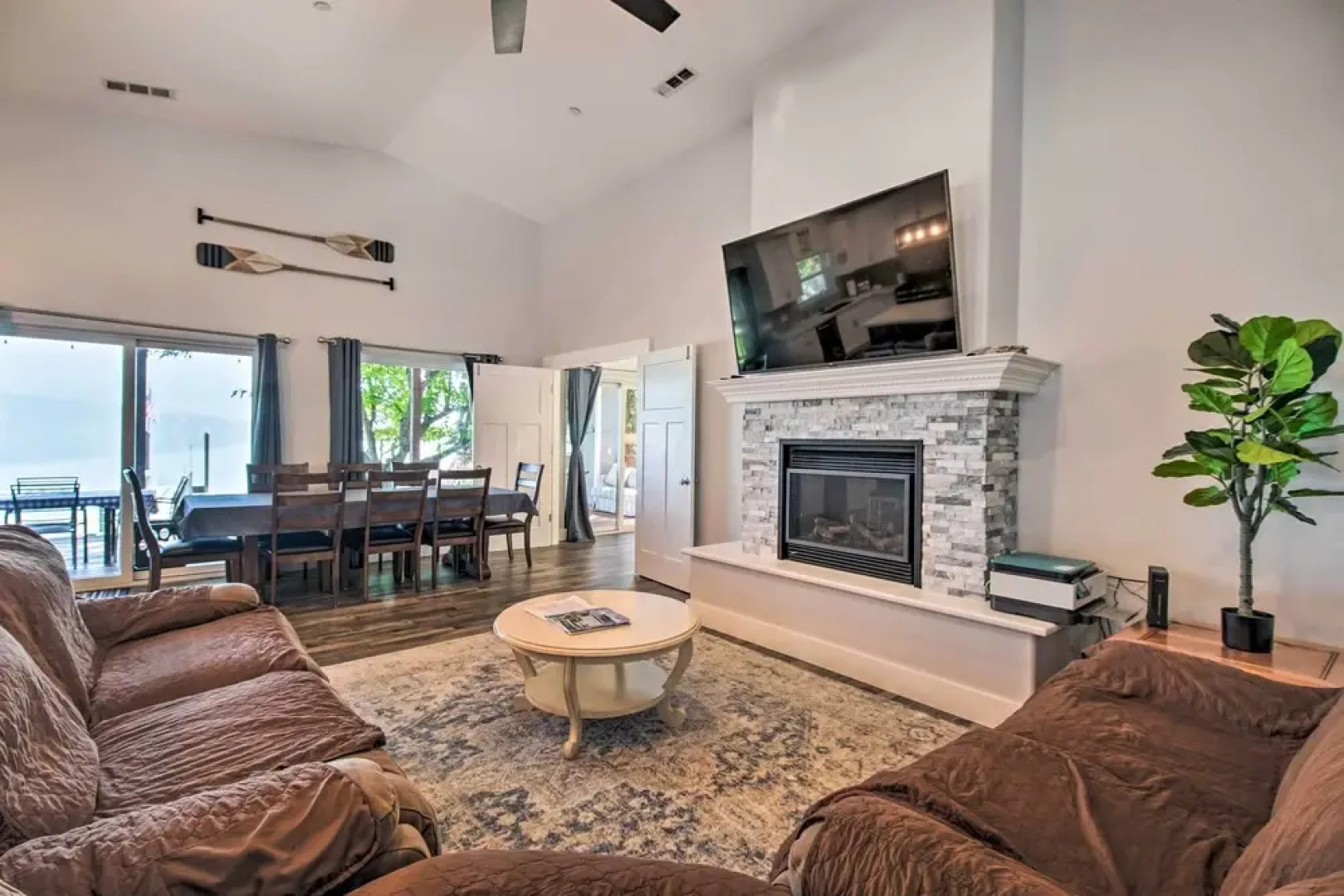 Spacious Lakeport House on Clear Lake w/ Dock