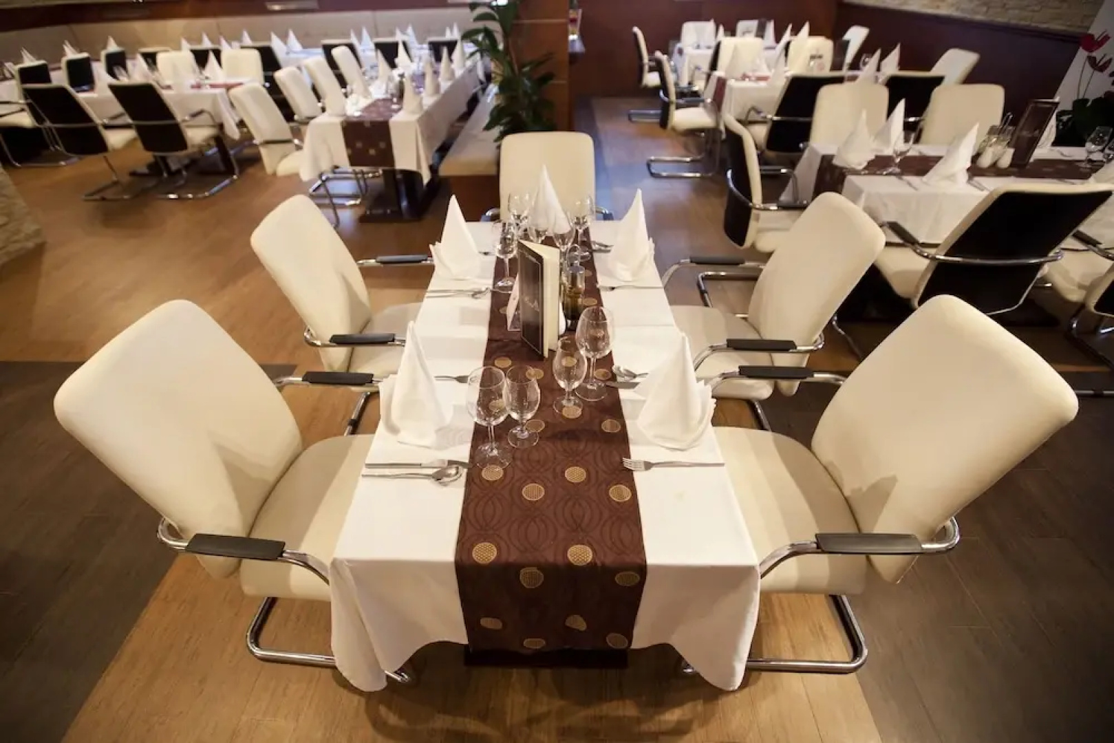 Apart Hotel & Spa Zoned