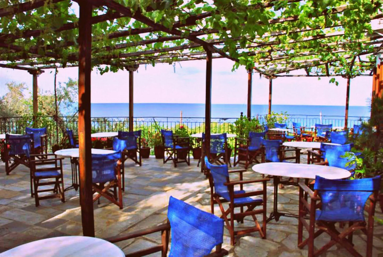 Hotel Agnadi-Horefto