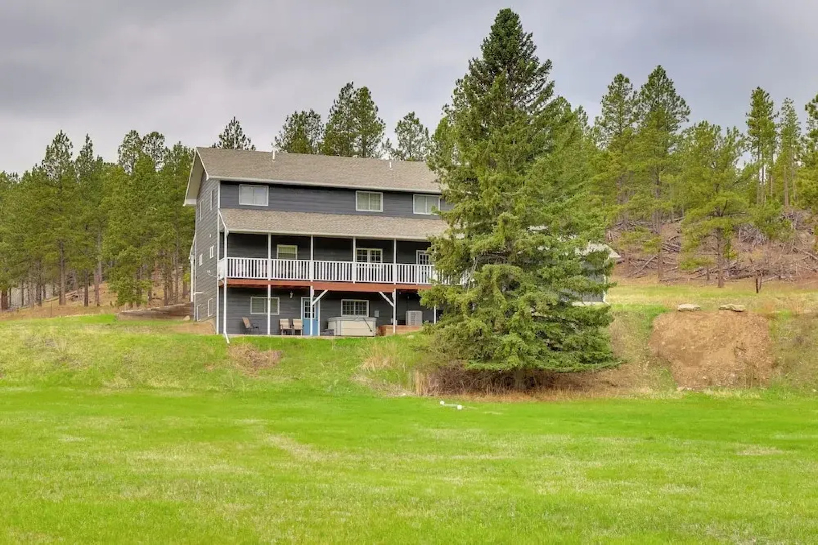 Black Hills Home w/ Mickelson Trail Access!