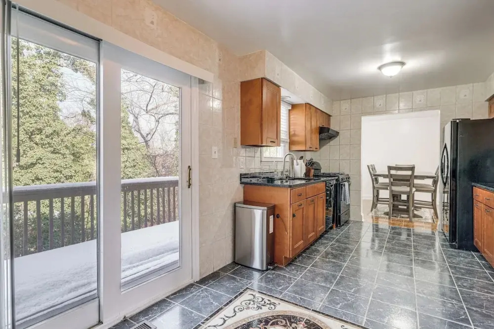 Pet-friendly Silver Spring Home: 2 Mi to Downtown!