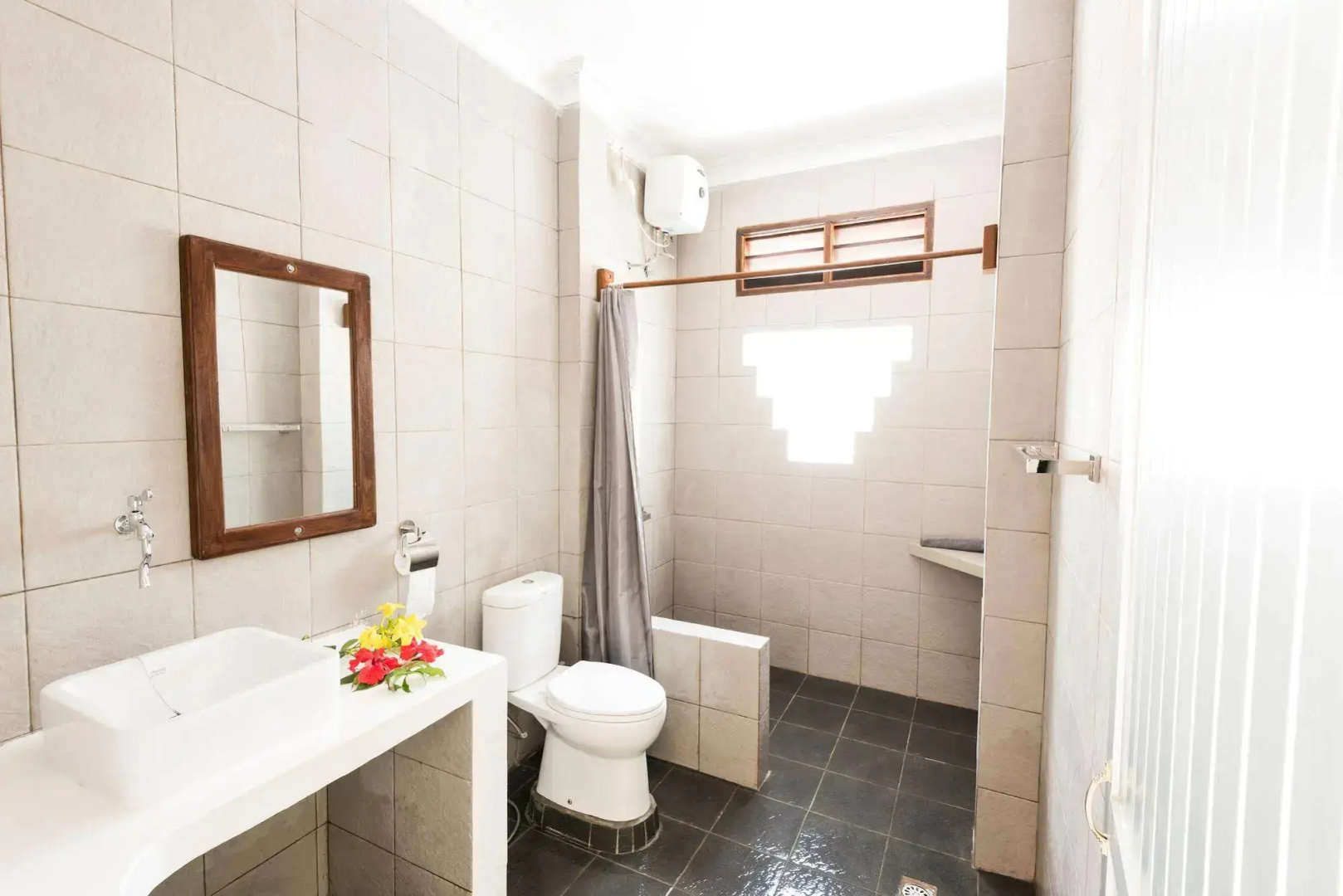 Indra Valley Inn Bukit Lawang