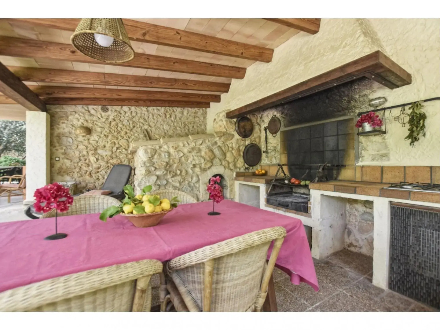 Vintage Holiday Home with Private Pool in Buger