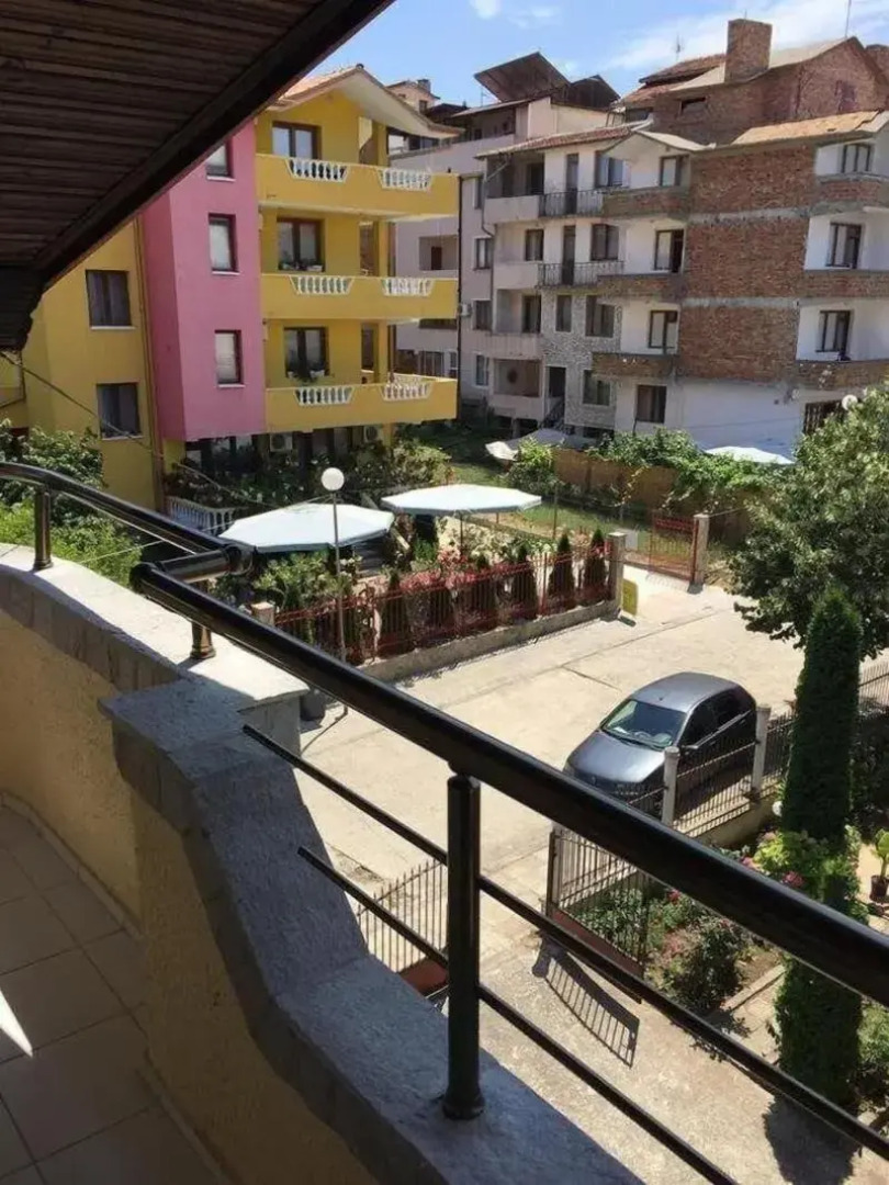 Paradise Chernomorets