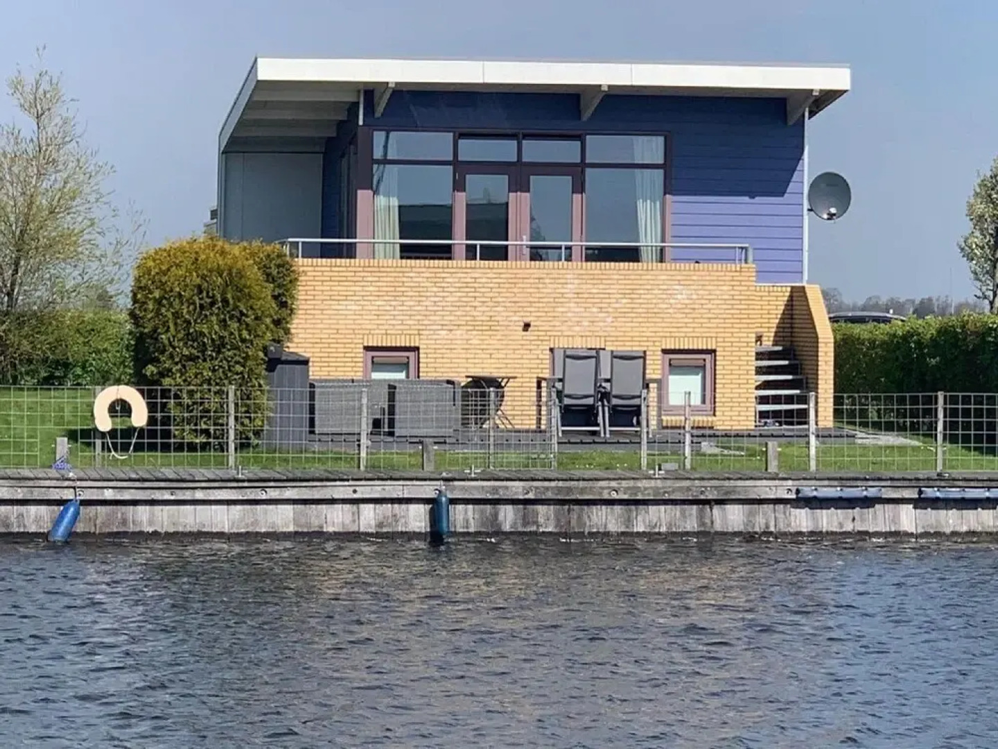 Comfy Holiday Home With a Private Jetty, in Lemmer