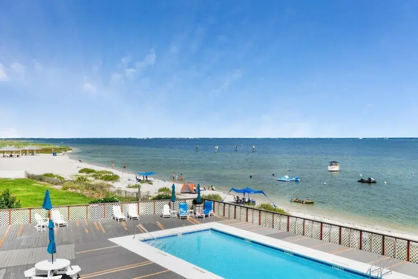 Palm Beach Club by Surfside VR