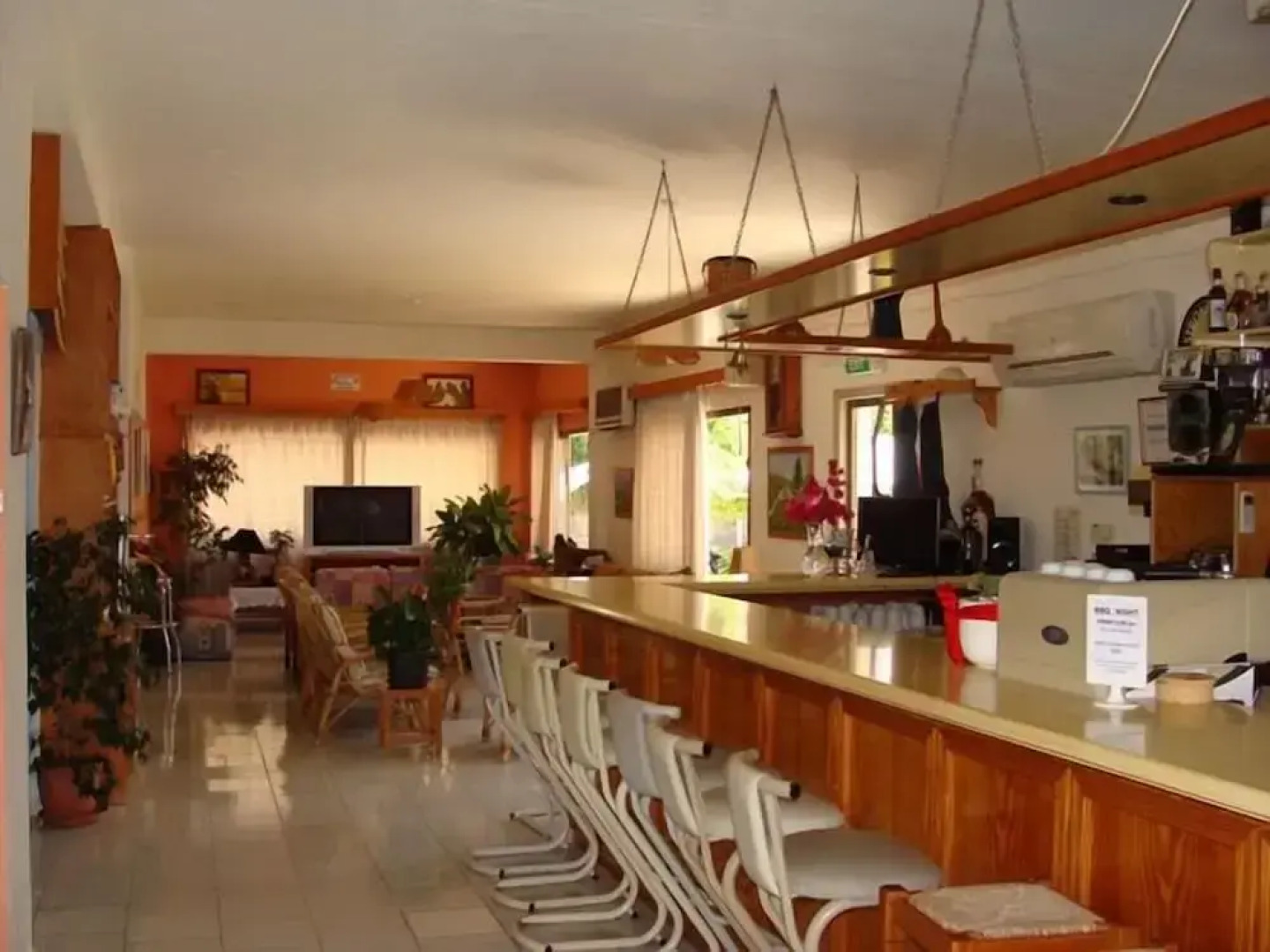 Bougainvillea Apartments