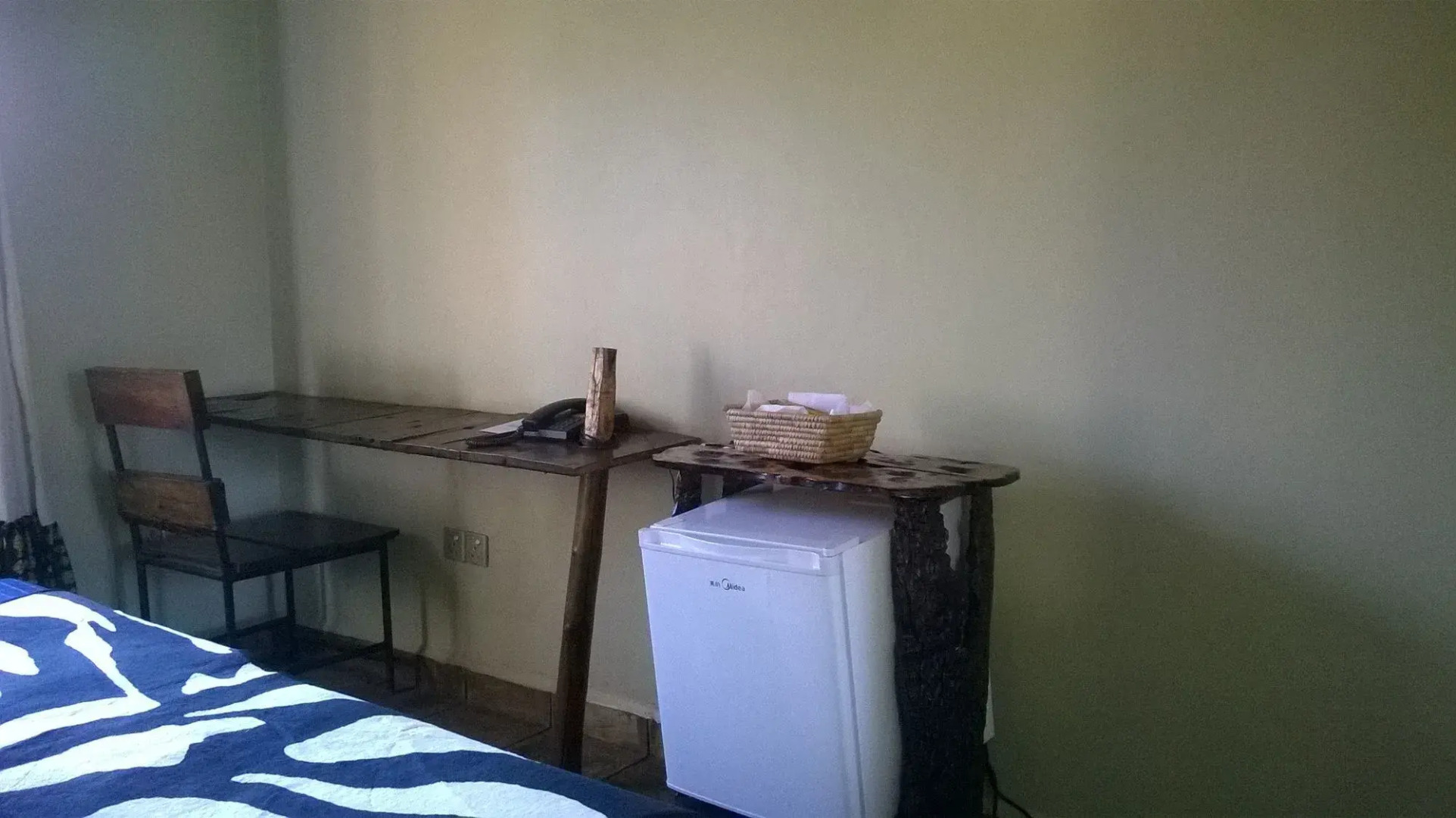 Weru Weru River Lodge