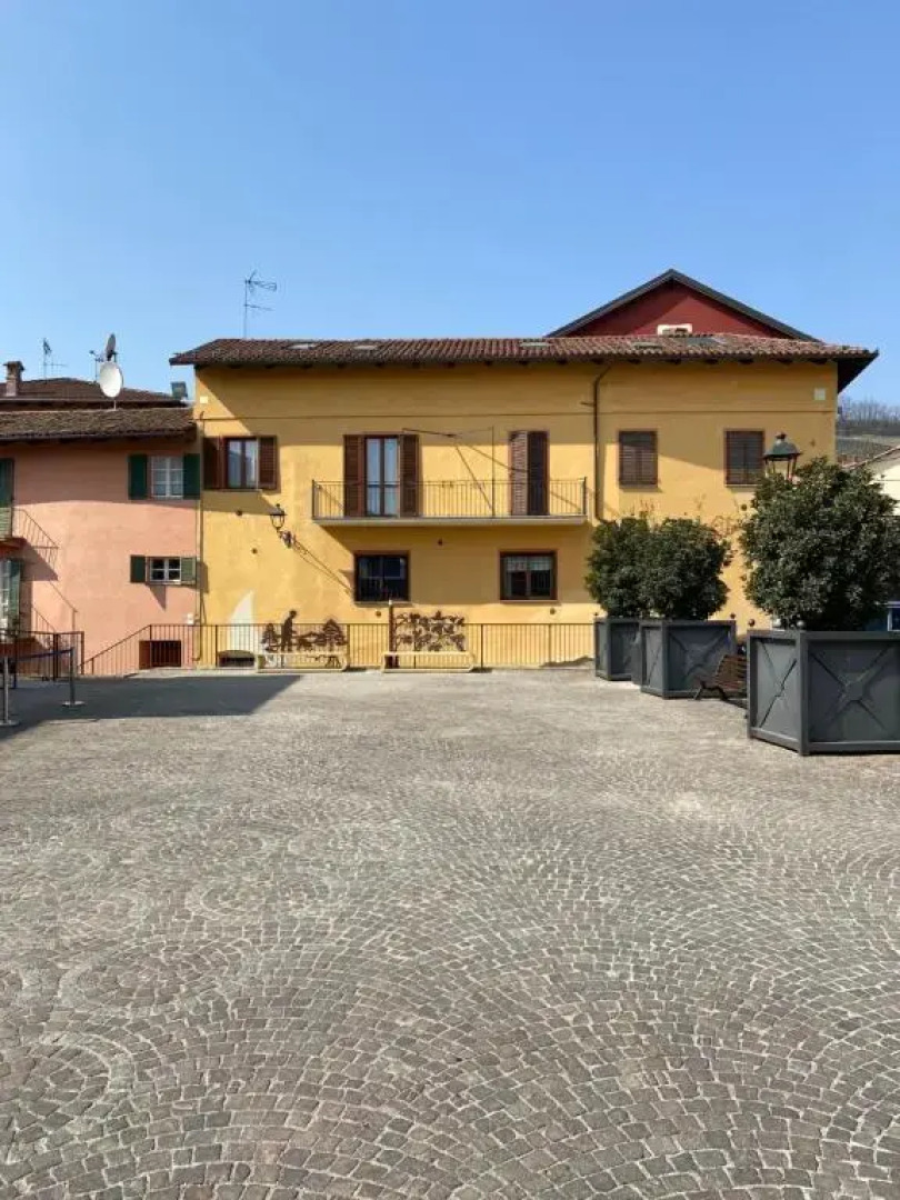 Barolo Apartments