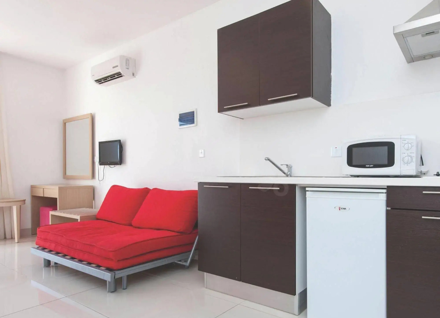 Marlita Beach Hotel Apartments