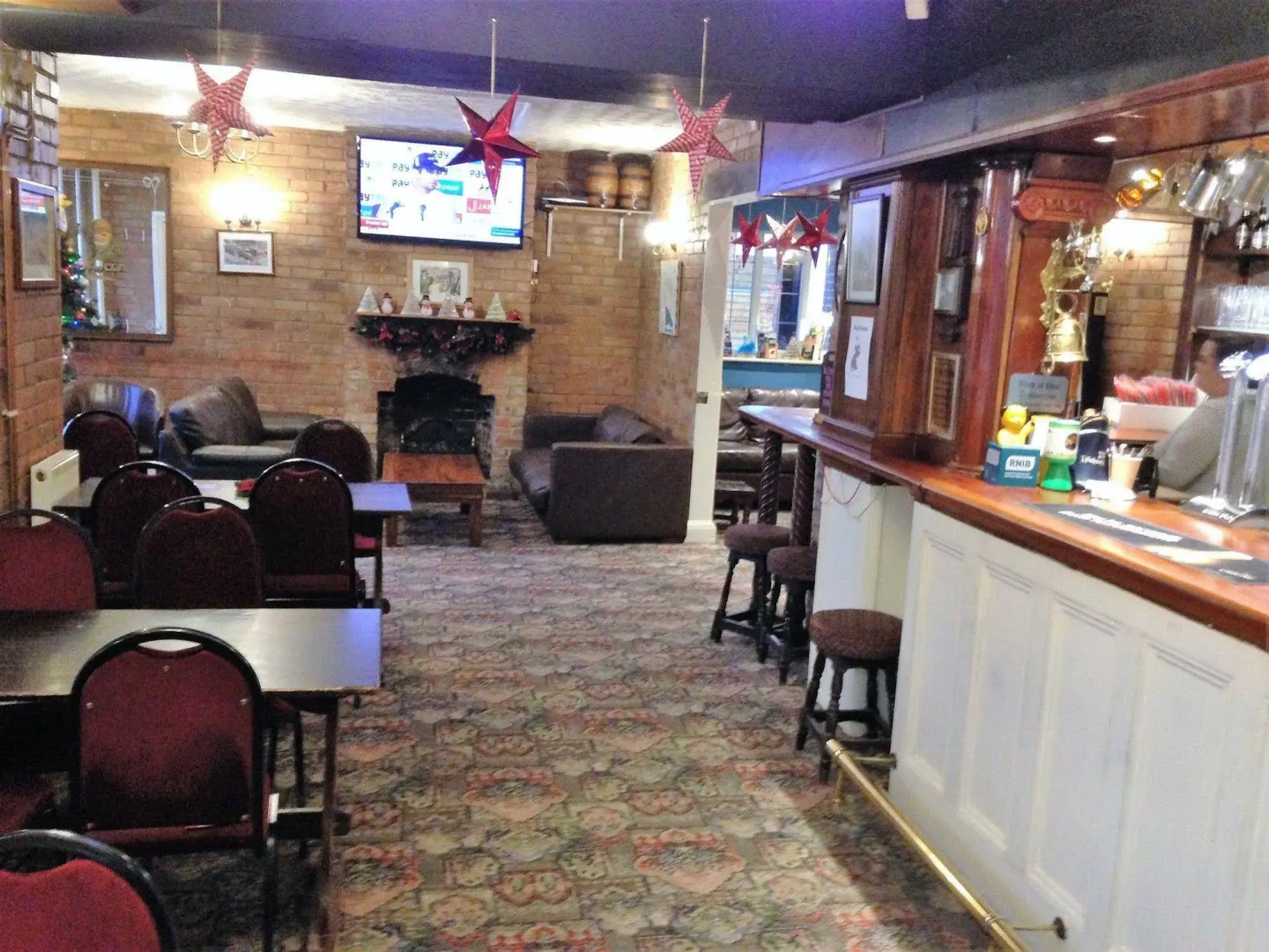 Halfway House Inn Country Lodge