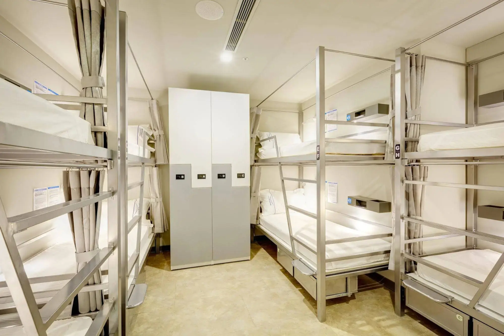 Space Inn Xinyi