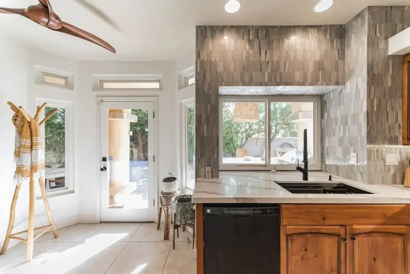 Palm Desert Escape Oasis Home 4 Bedroom Home by RedAwning