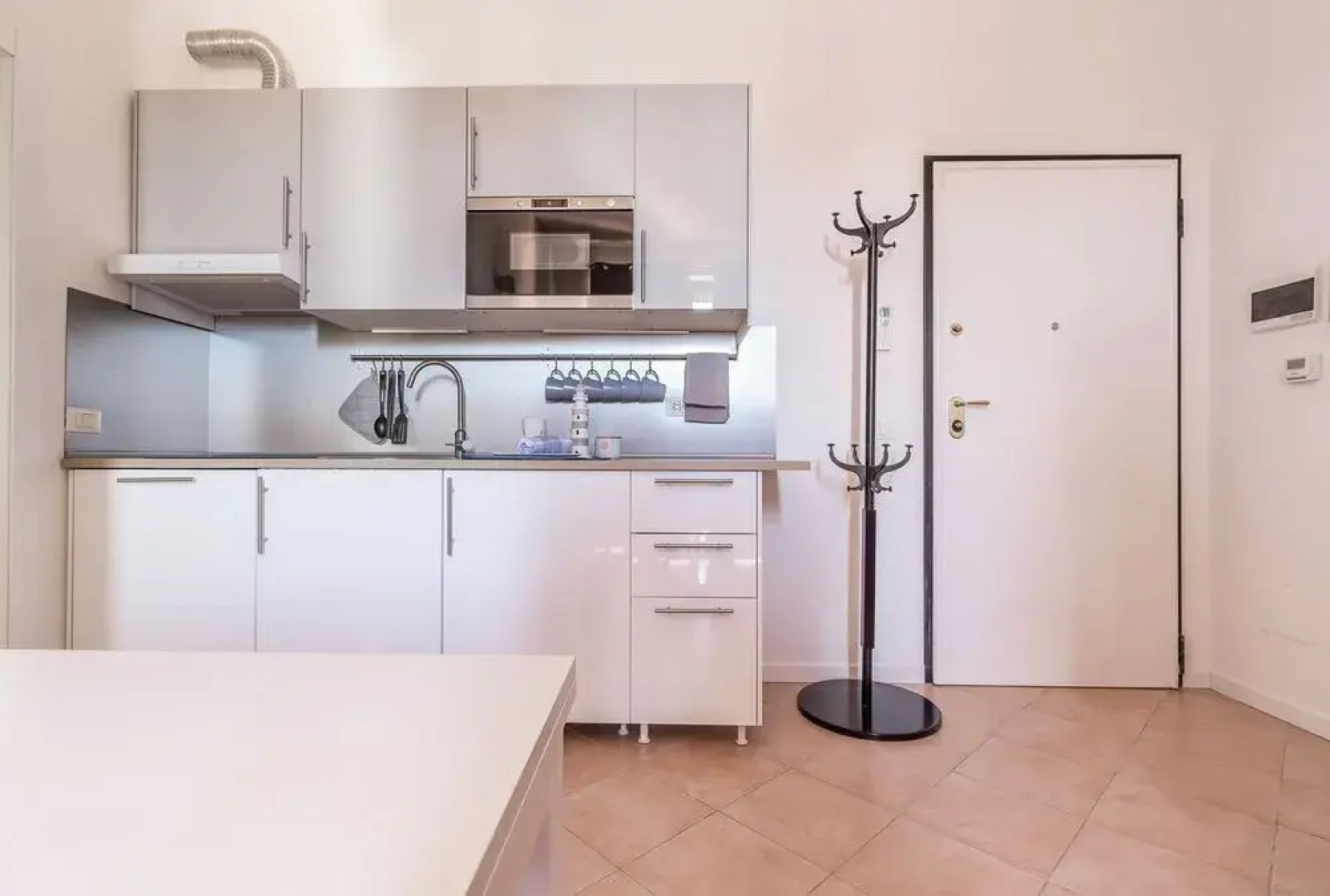 Alessia's Flat - Affori 2