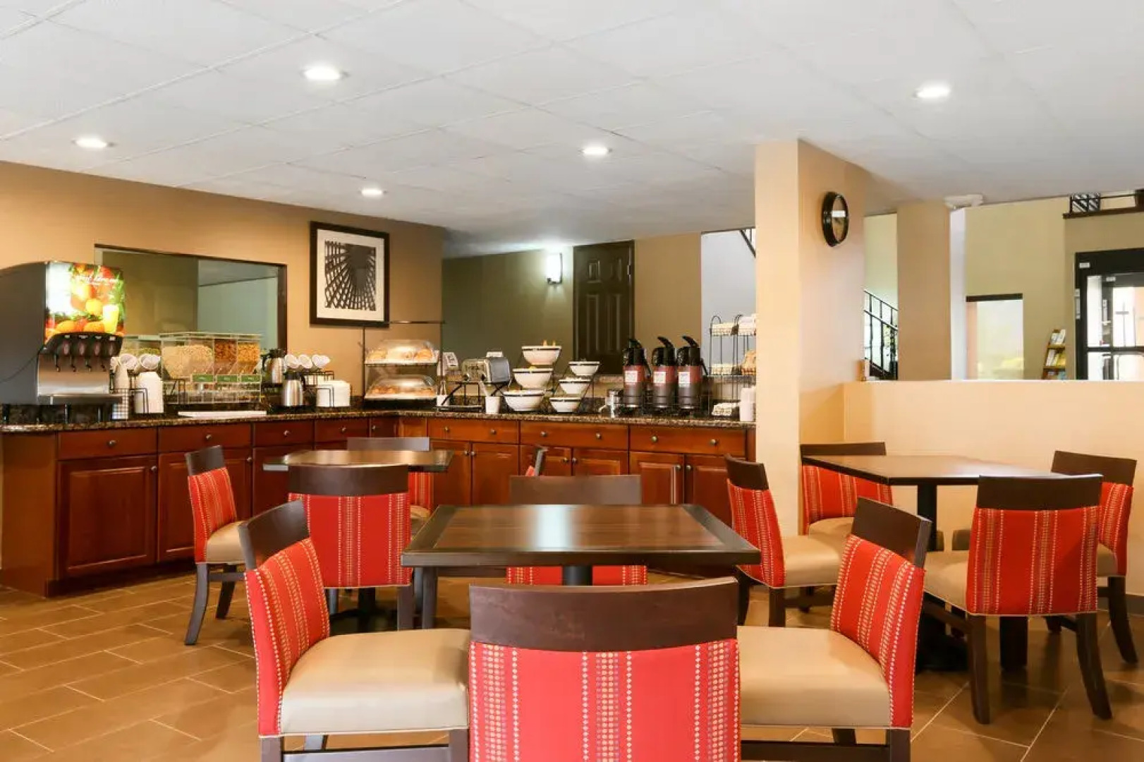 Comfort Inn & Suites