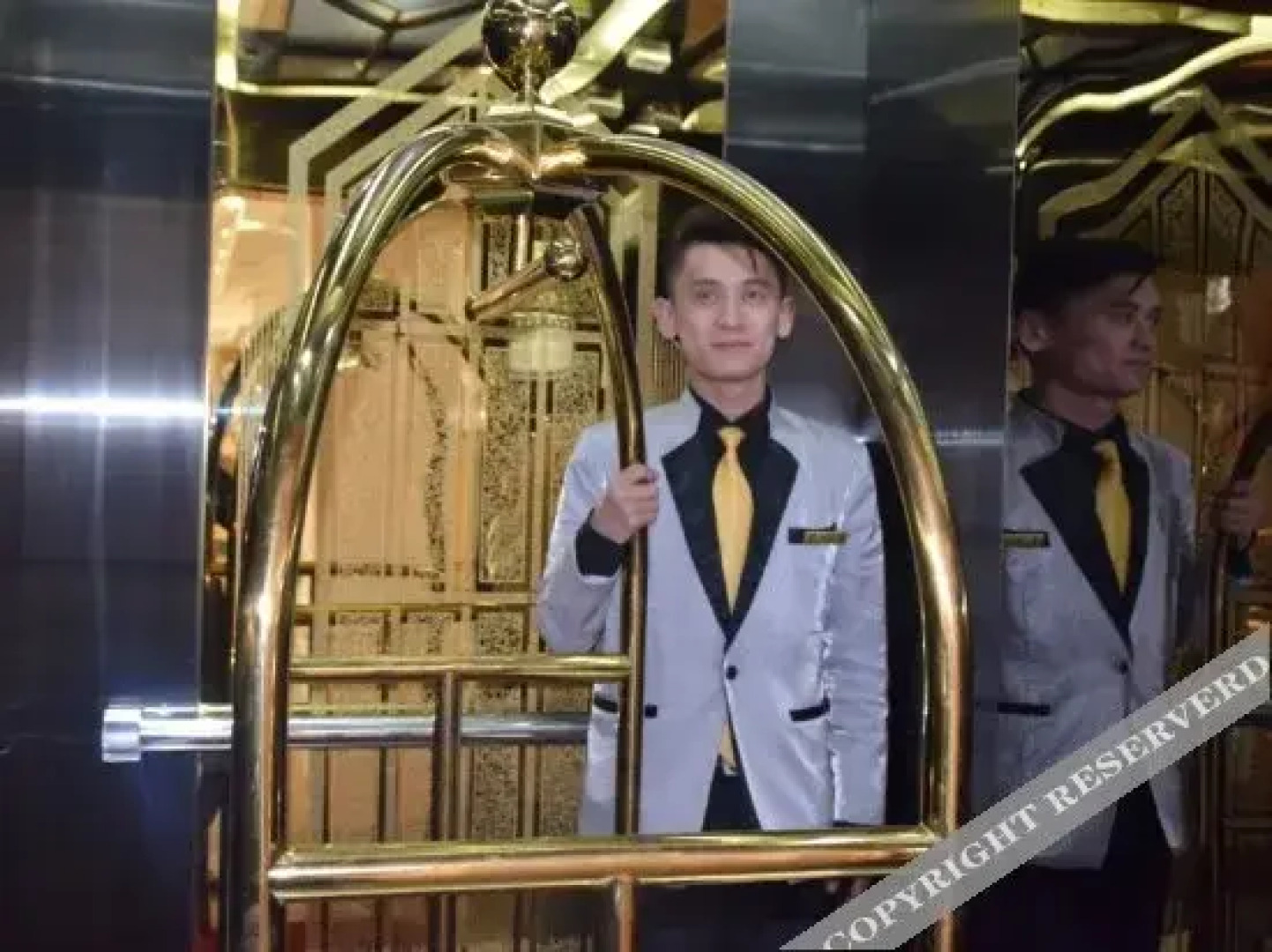 Shuangcheng Hotel