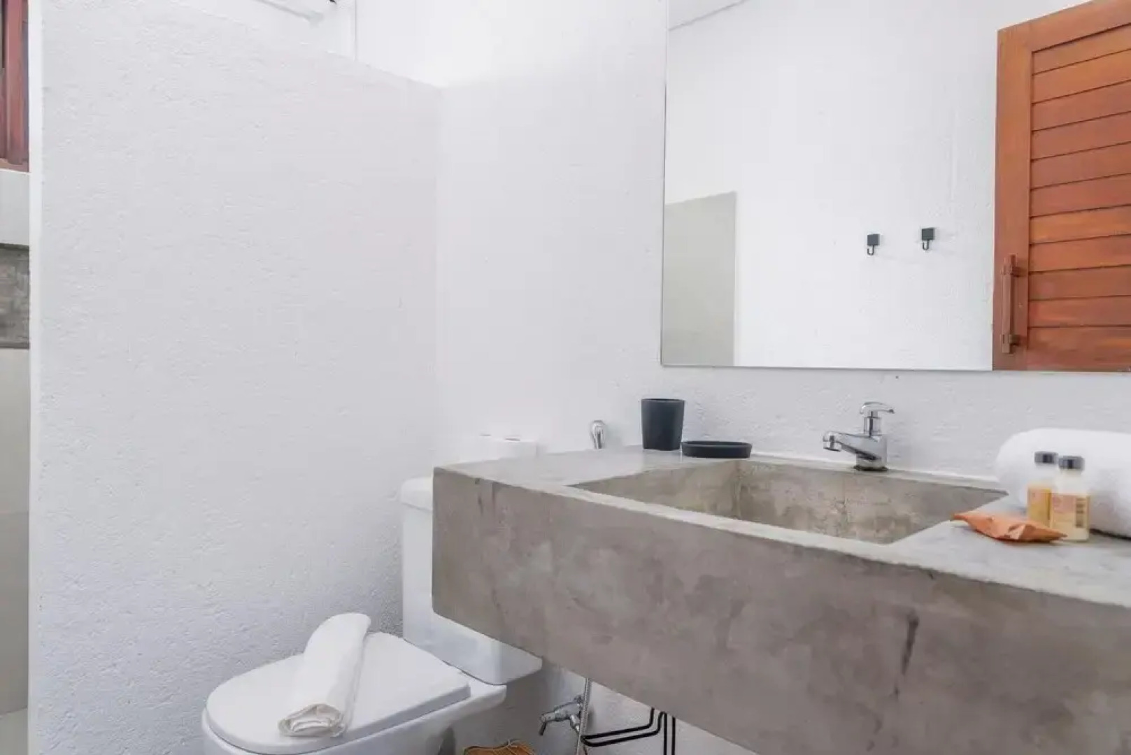 Linda Casa nos Altos da Praia do Marceneiro