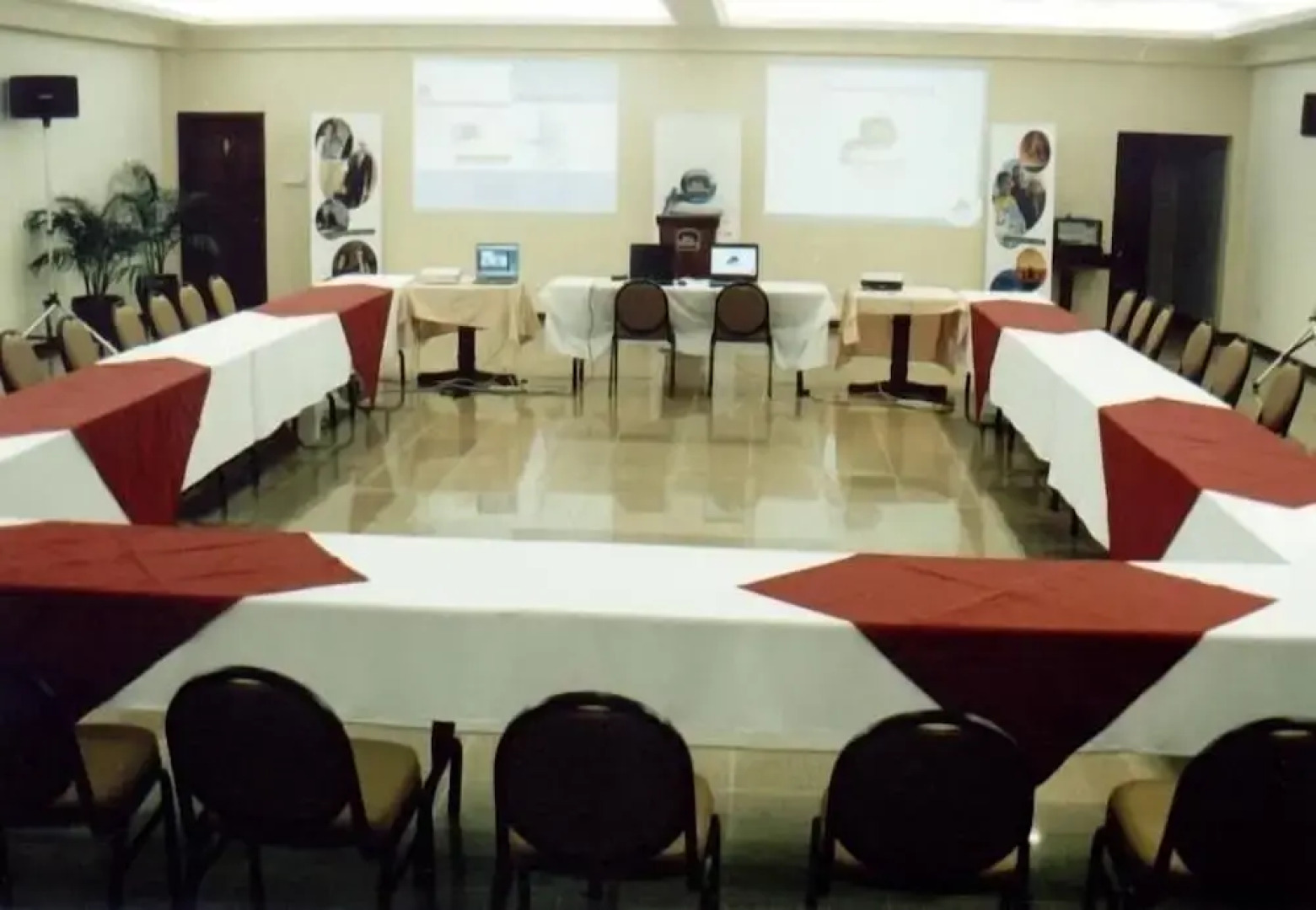 House Inn Apart Hotel