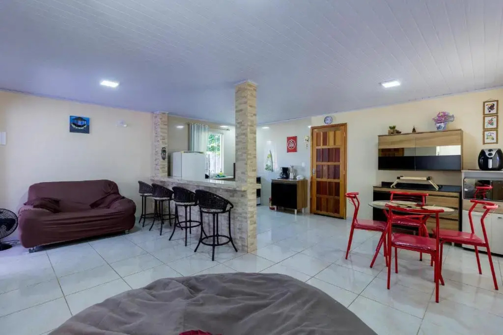 Sobrado da Vila, 1km Centro, ideal Trabalho e Passeio