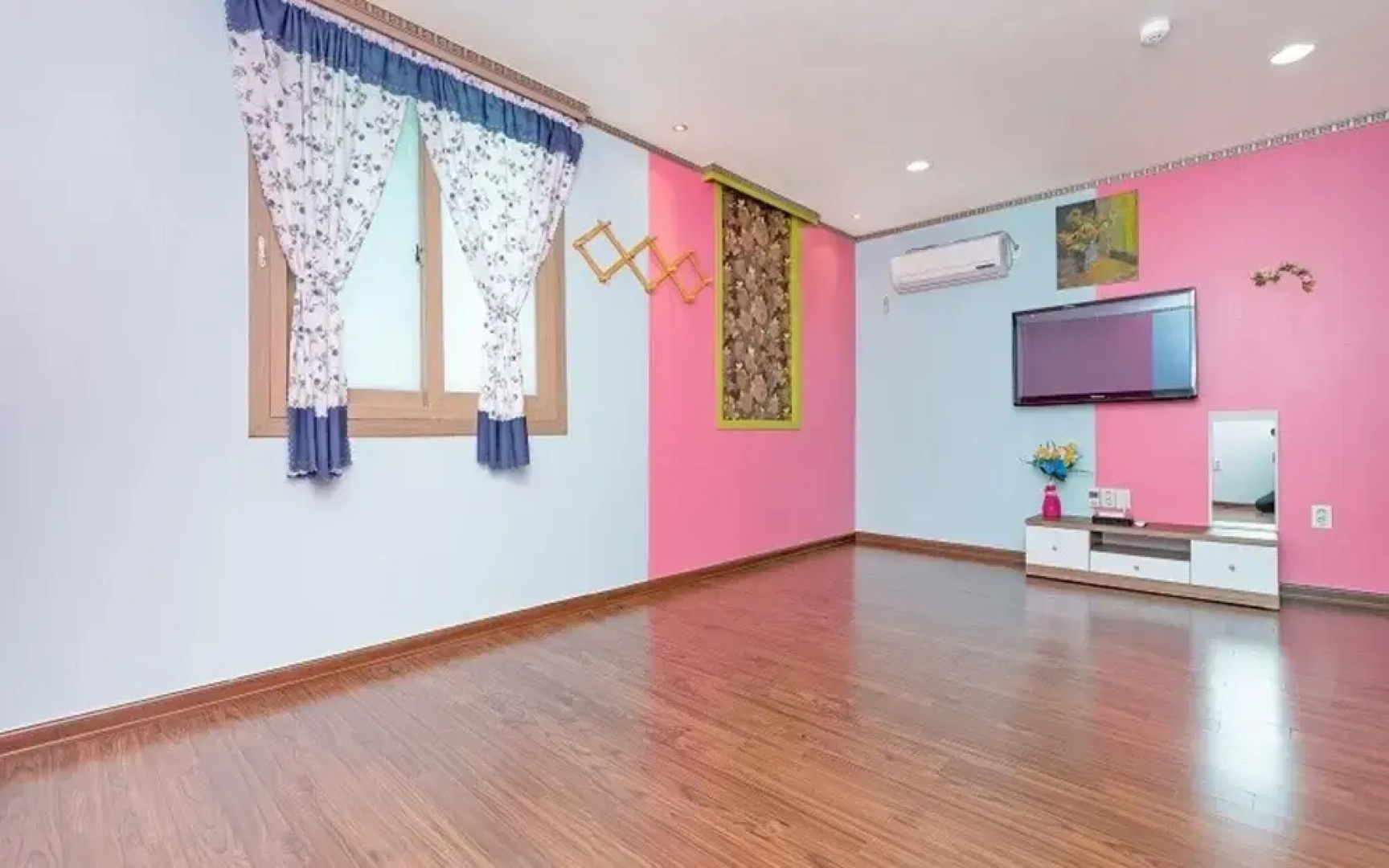 Gyeongsan Gyeongsan Pension