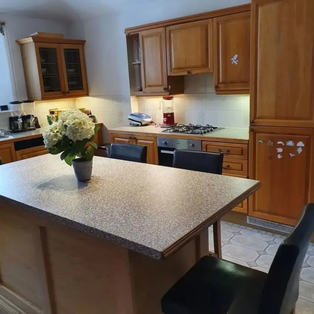 Historic Manor House - Sleeps 16 - Pool & Hot Tub