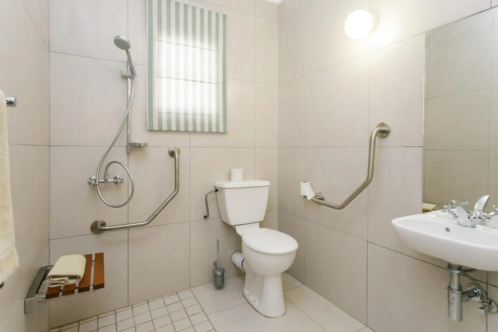 Wagon Wheel Country Lodge