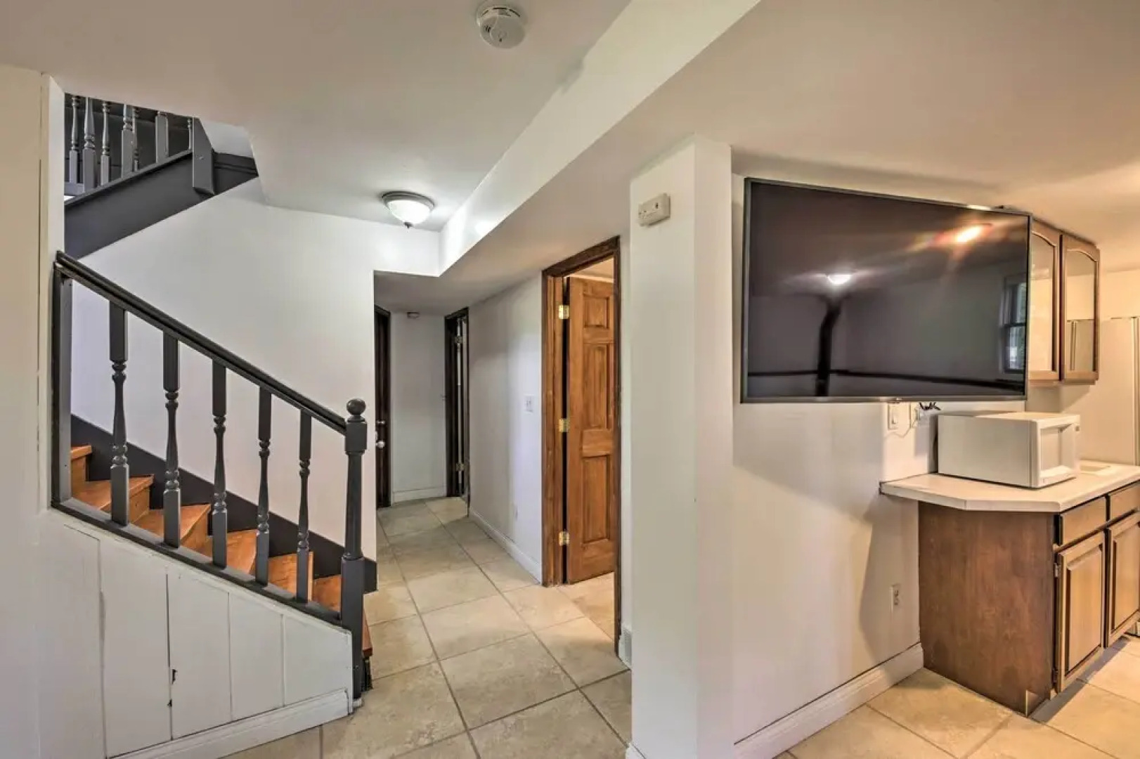 Lake Nagawicka Home - 2 Blocks to Boat Launch