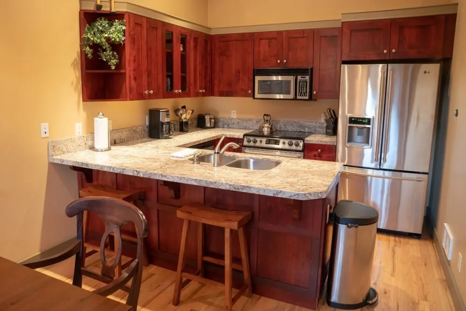 7401- Three Bedroom + Loft + Den Deluxe Crossings Townhomes 3 Condo by RedAwning