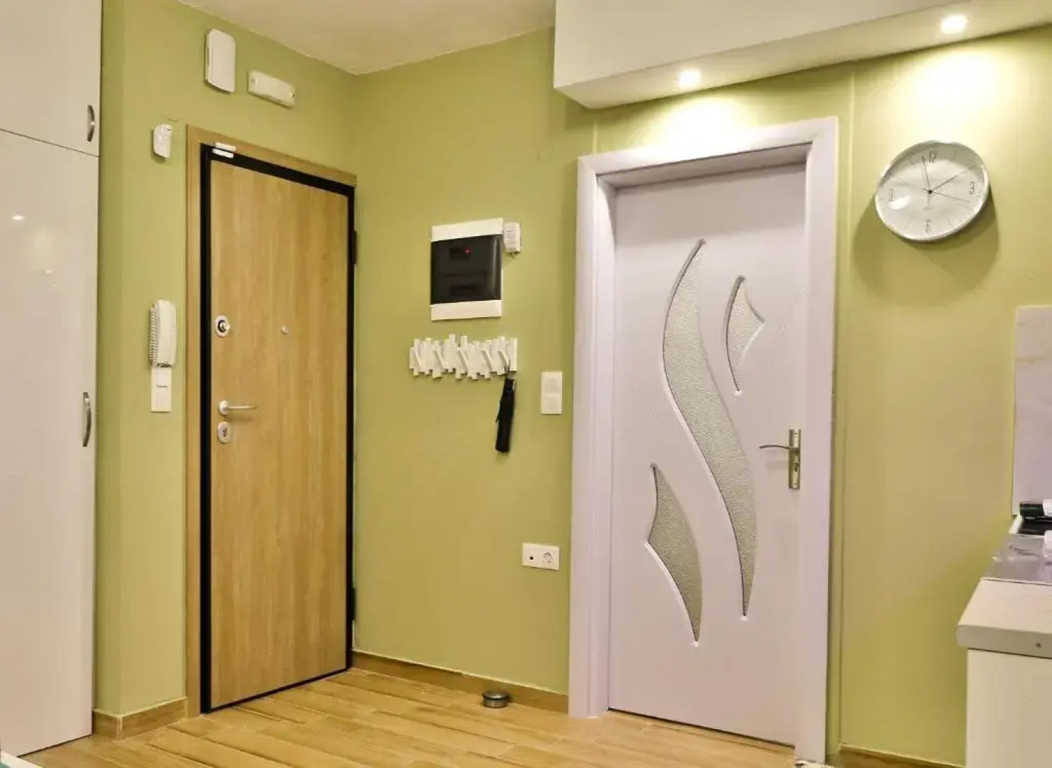 Apollo 5 - Luxury Apartment (City Center Studio)