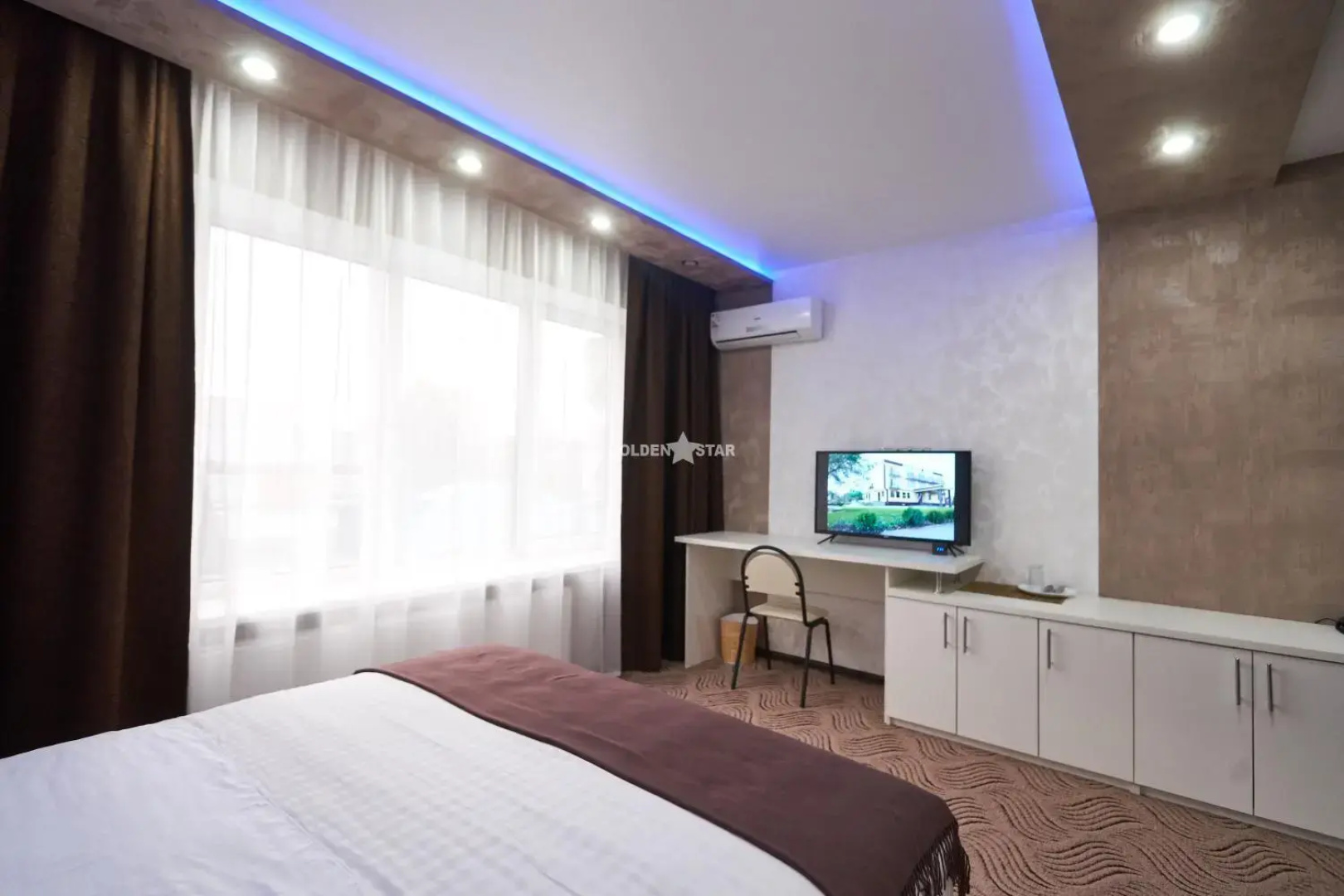 Отель Golden Star
