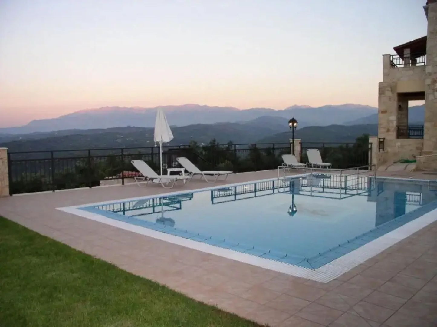 Dream Hill Villas