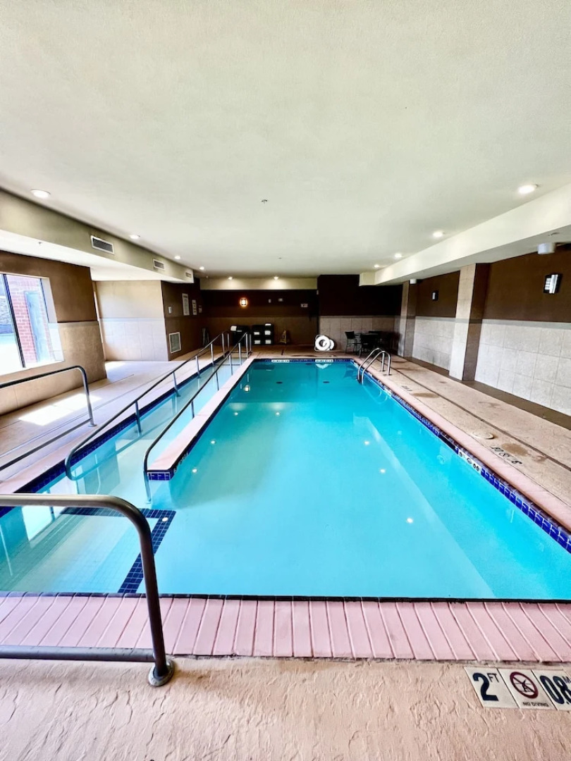 Holiday Inn Express & Suites Alva