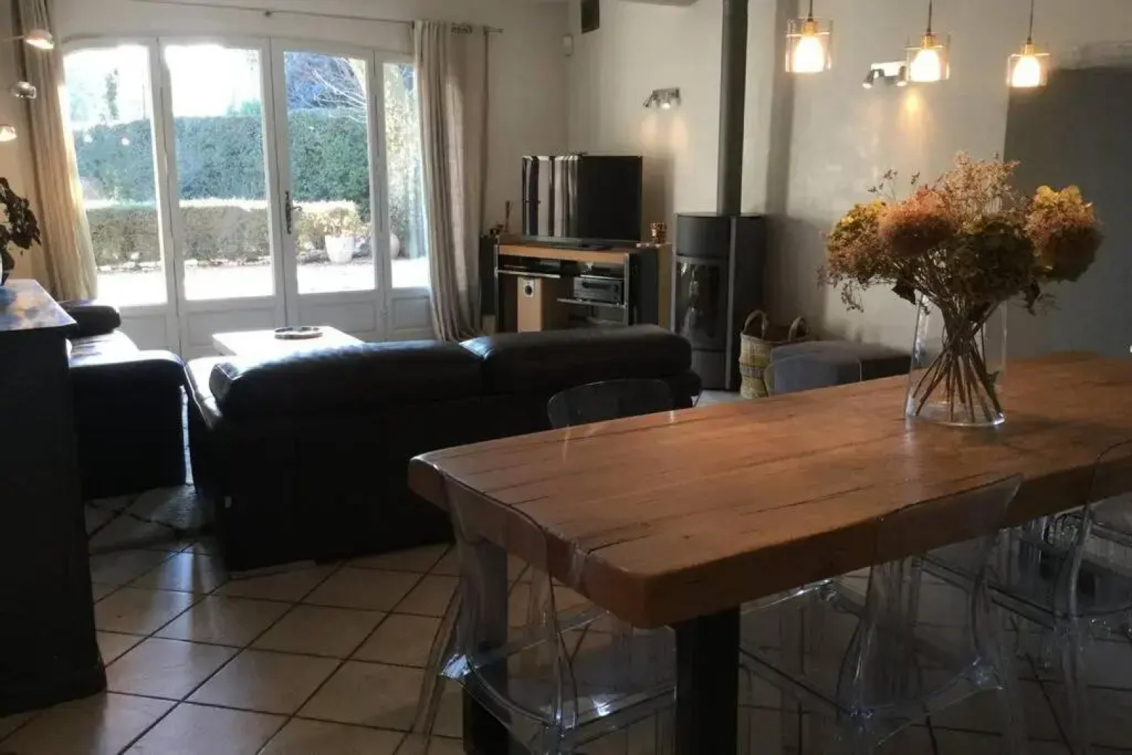 Farmhouse with private pool in the countryside of Plan d'Orgon in Provence, 8 persons LS1 365 MIGNOUN