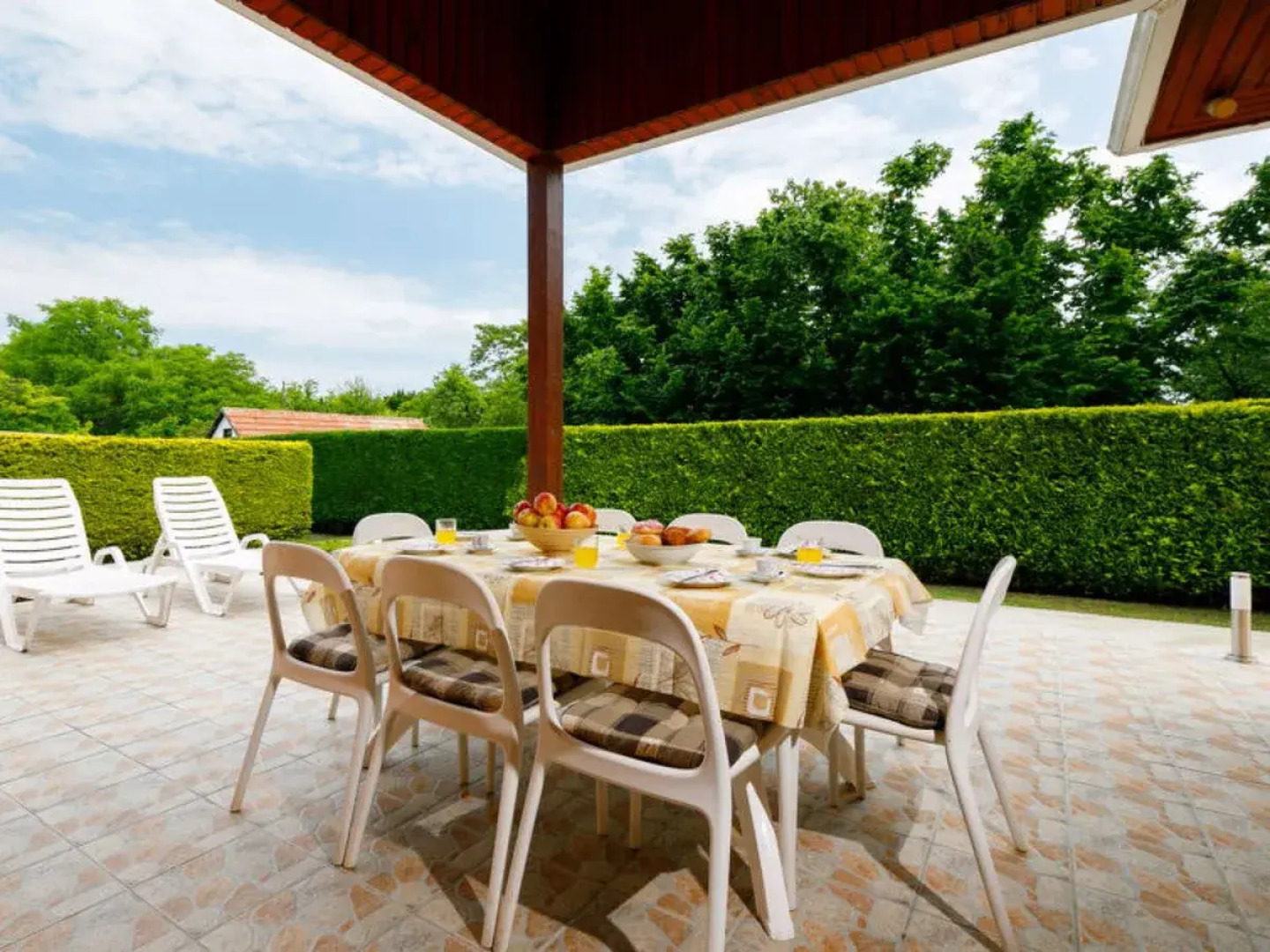 HOUSE NáRCISZ BALATONFOLDVAR/BALATONSZARSZO