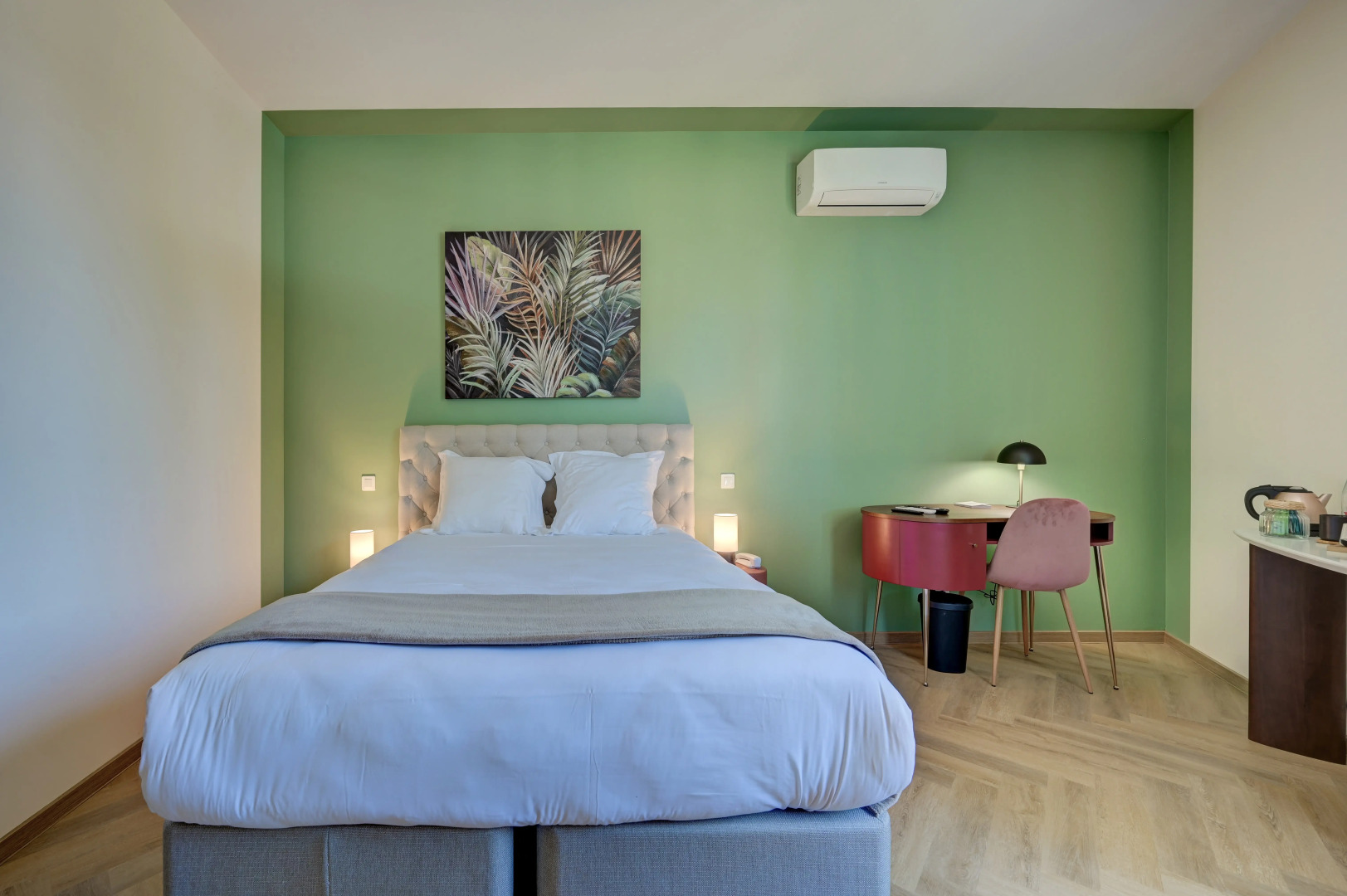 Logis Hotel Le Blason de Provence