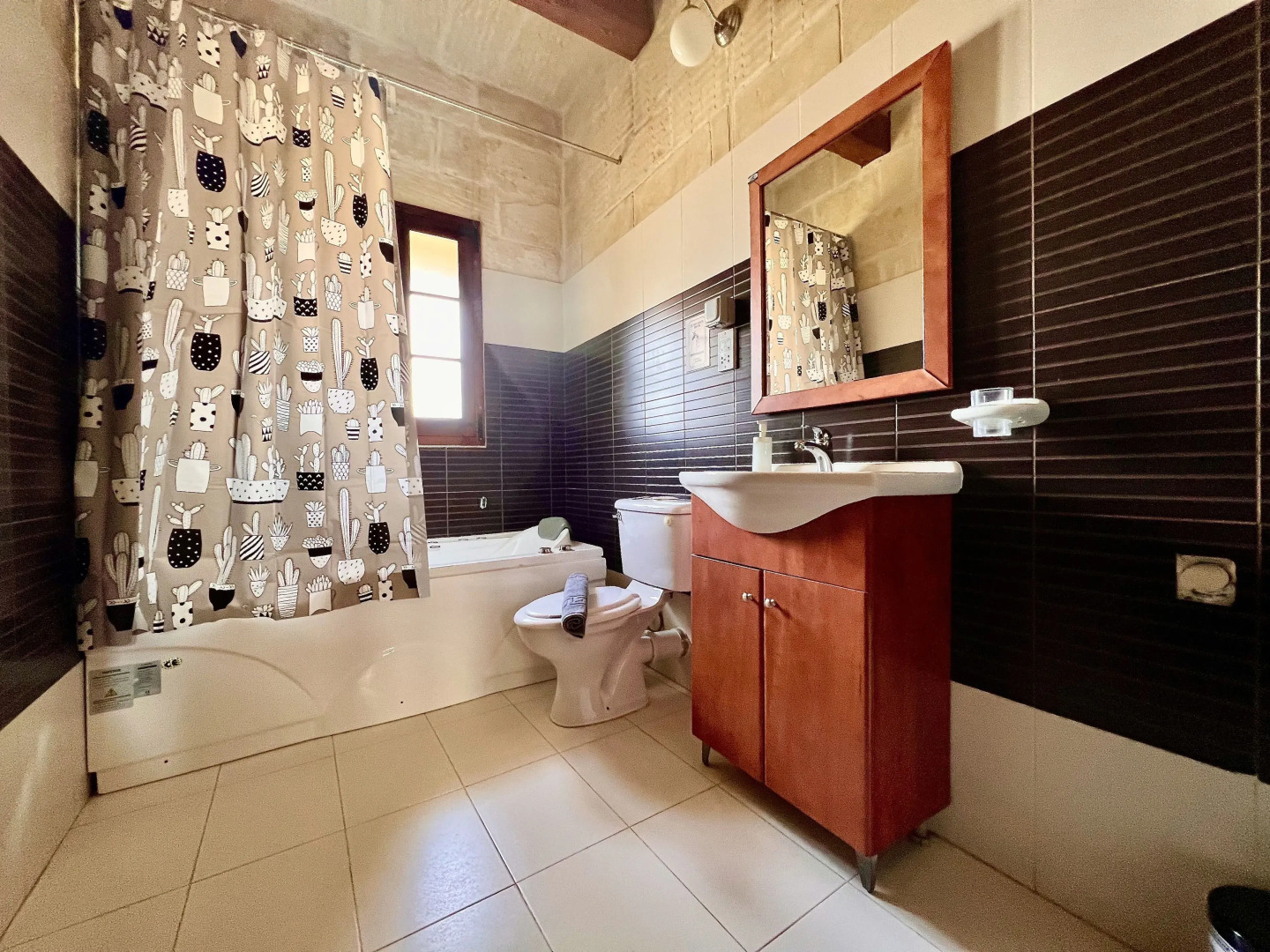 Grotto's Paradise B&B