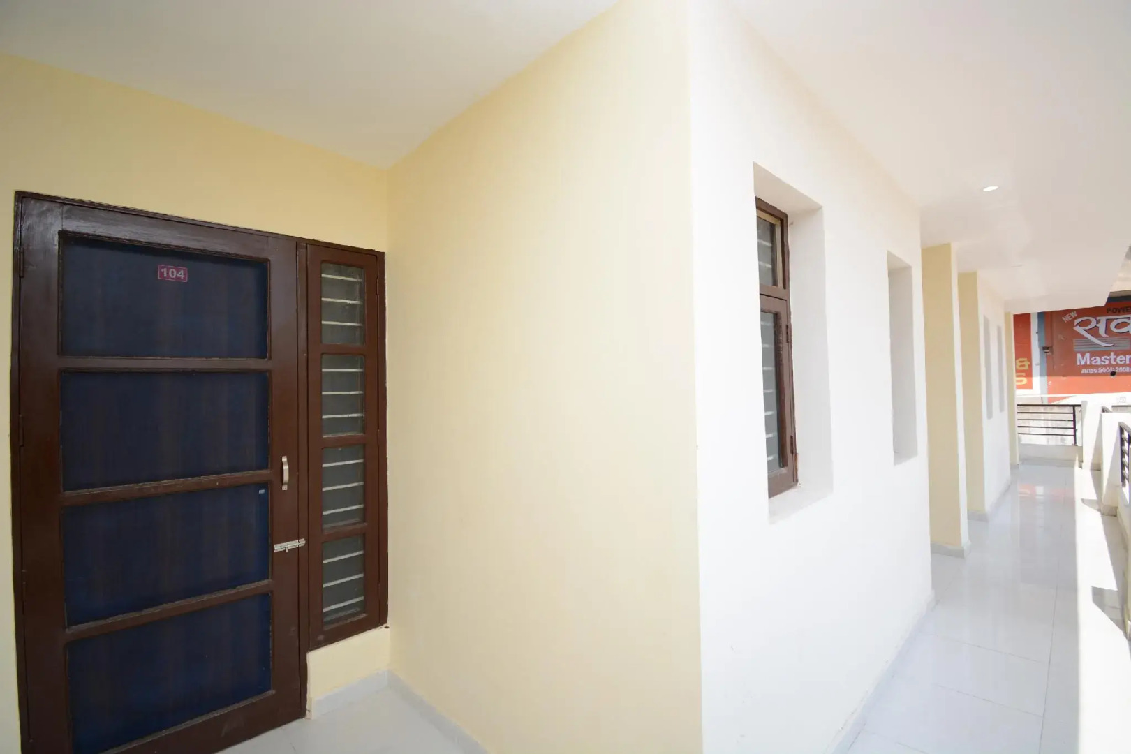 OYO 37658 King Palace