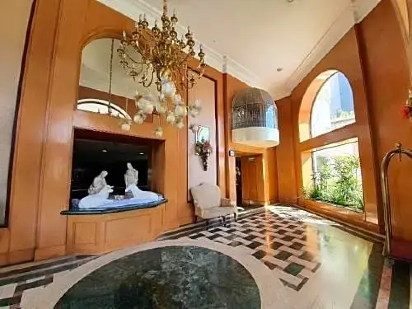 Capital O La Estancia